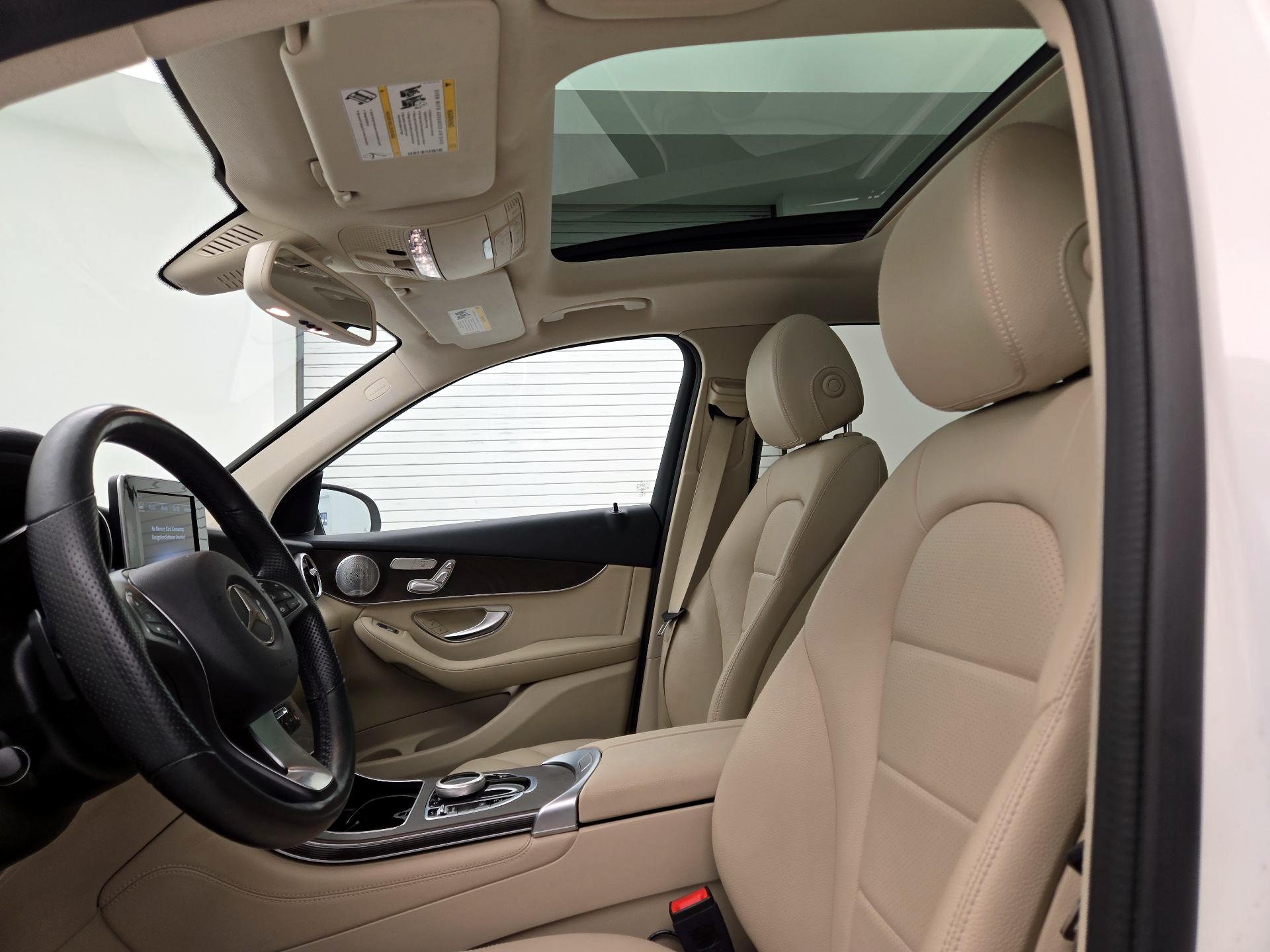 Thumbnail: 2019 Mercedes-Benz GLC - 19