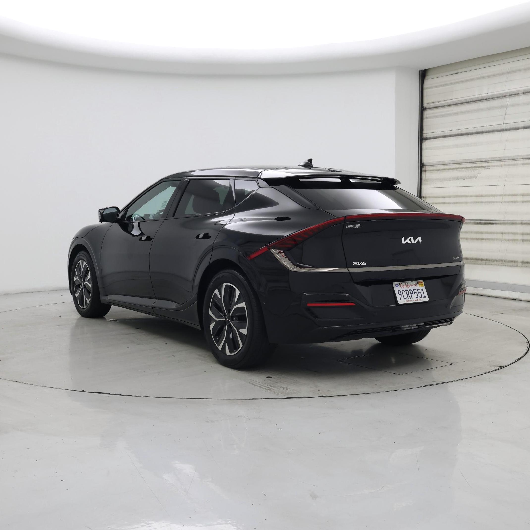 Thumbnail: 2022 Kia EV6 - 2