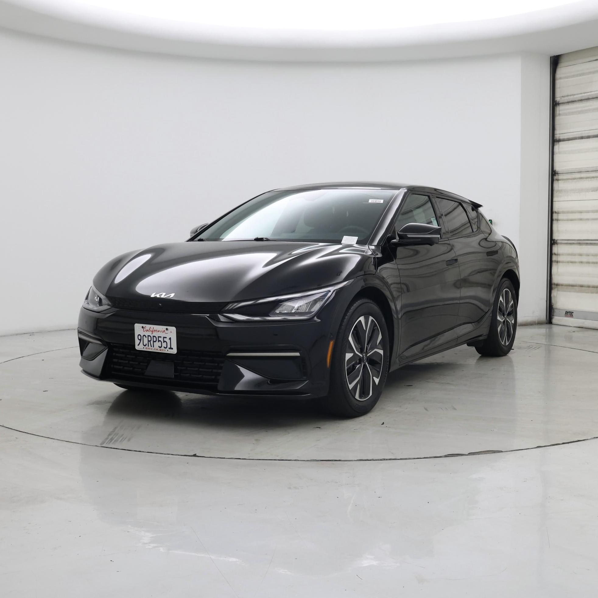 Thumbnail: 2022 Kia EV6 - 4