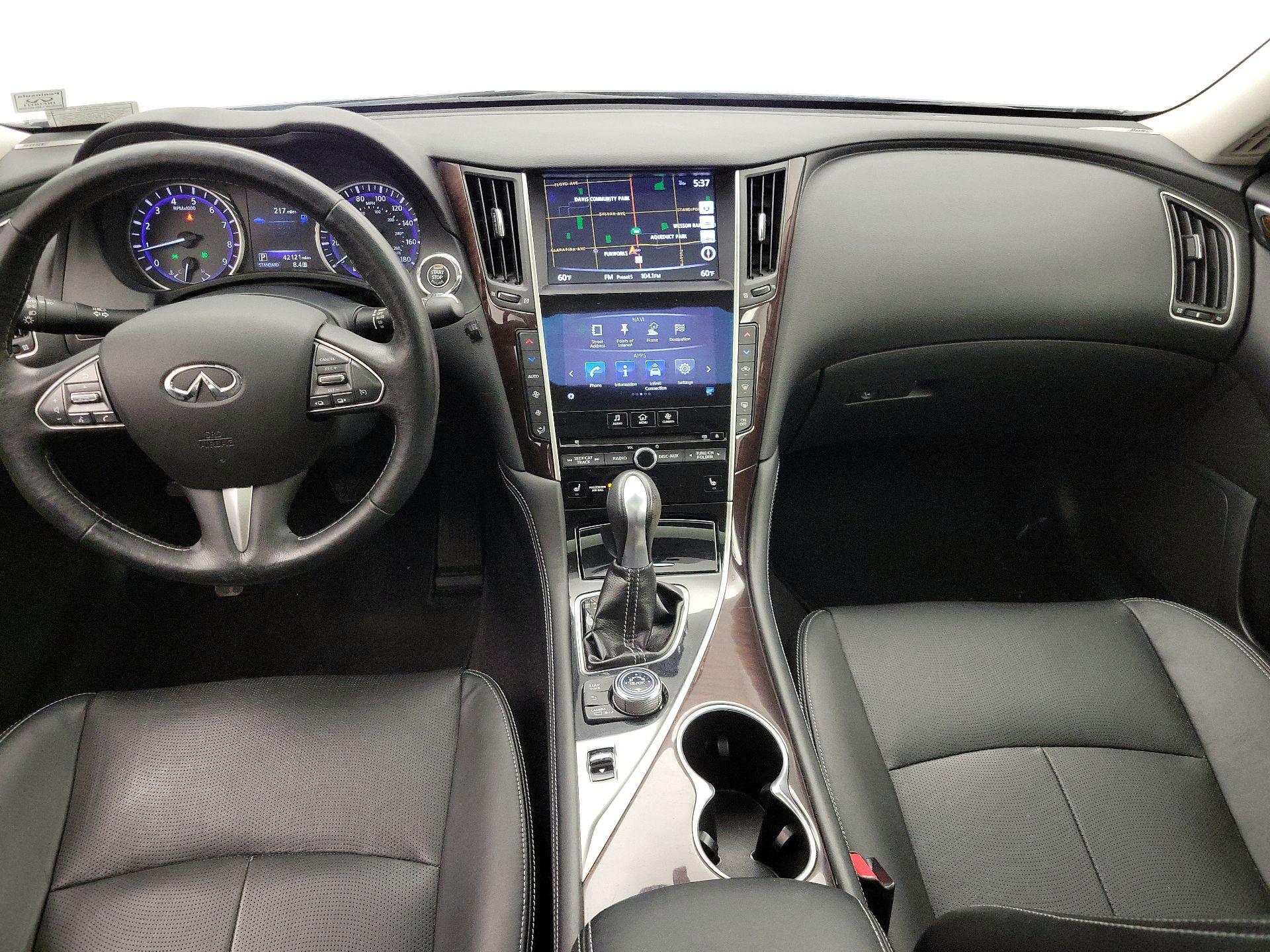 Thumbnail: 2015 INFINITI Q50 - 9
