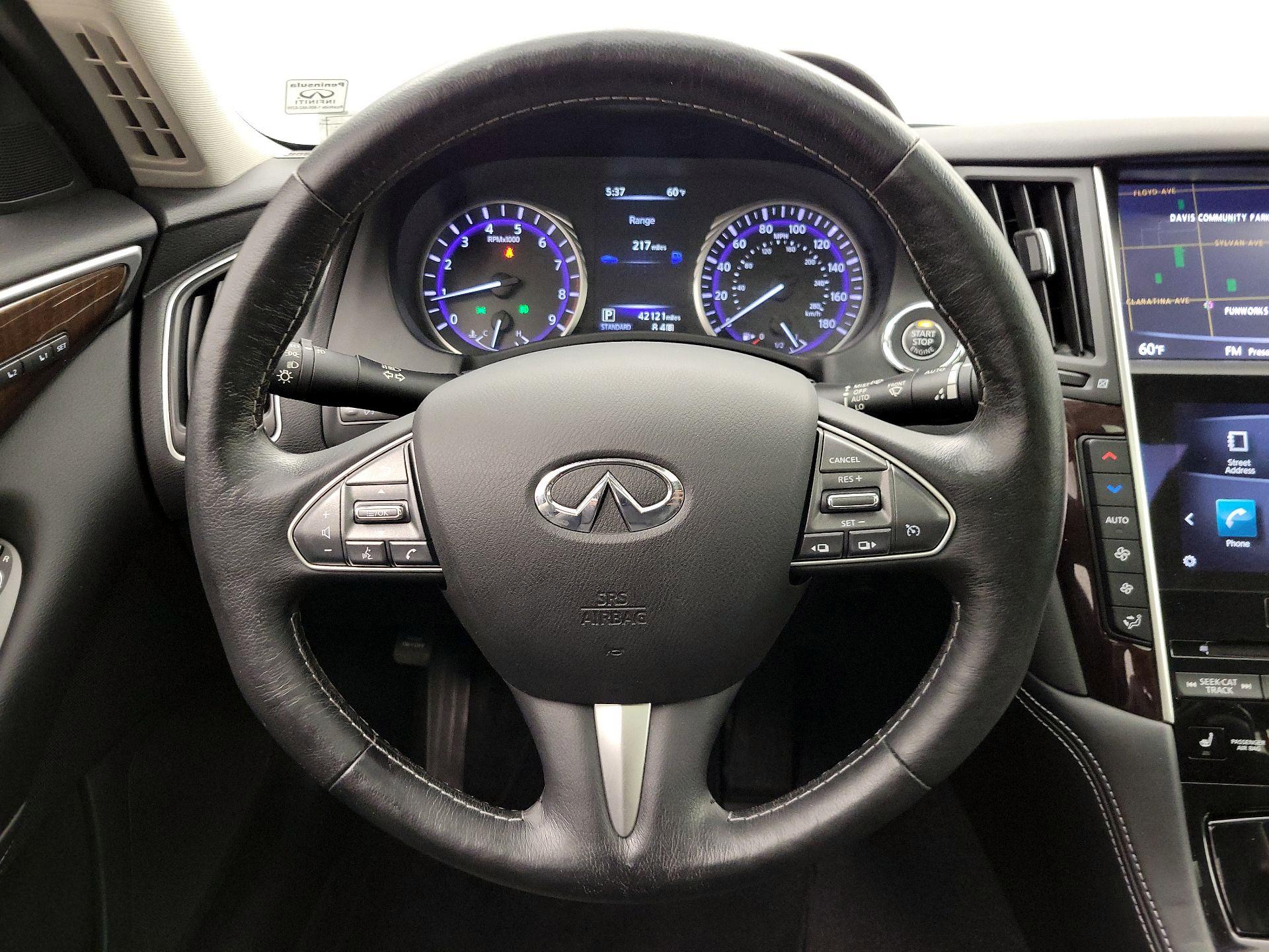 Thumbnail: 2015 INFINITI Q50 - 10