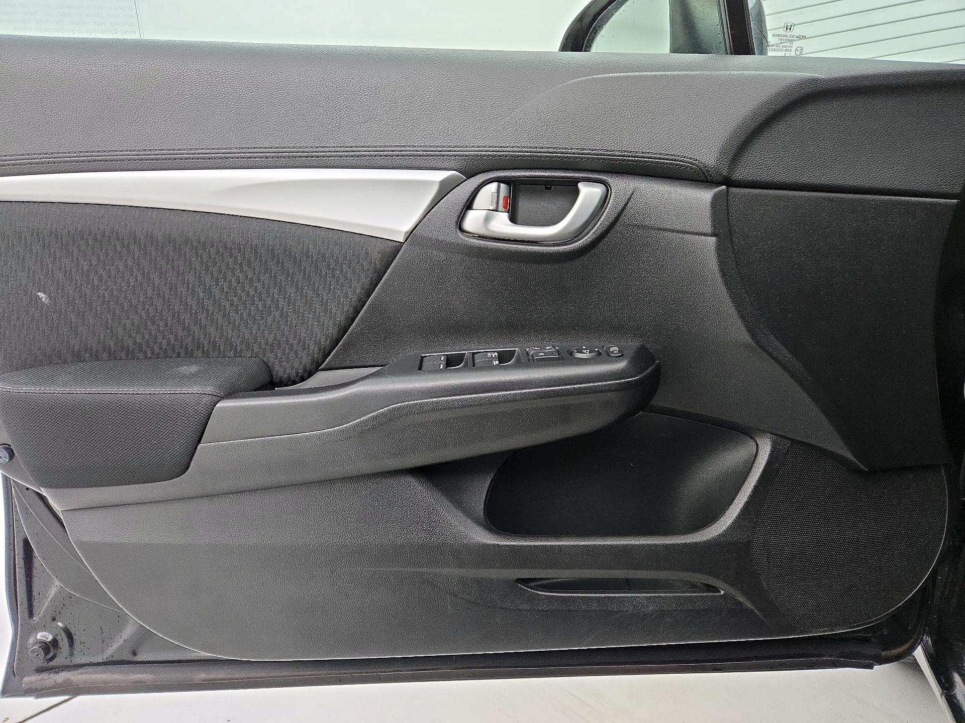 Thumbnail: 2015 Honda Civic - 12