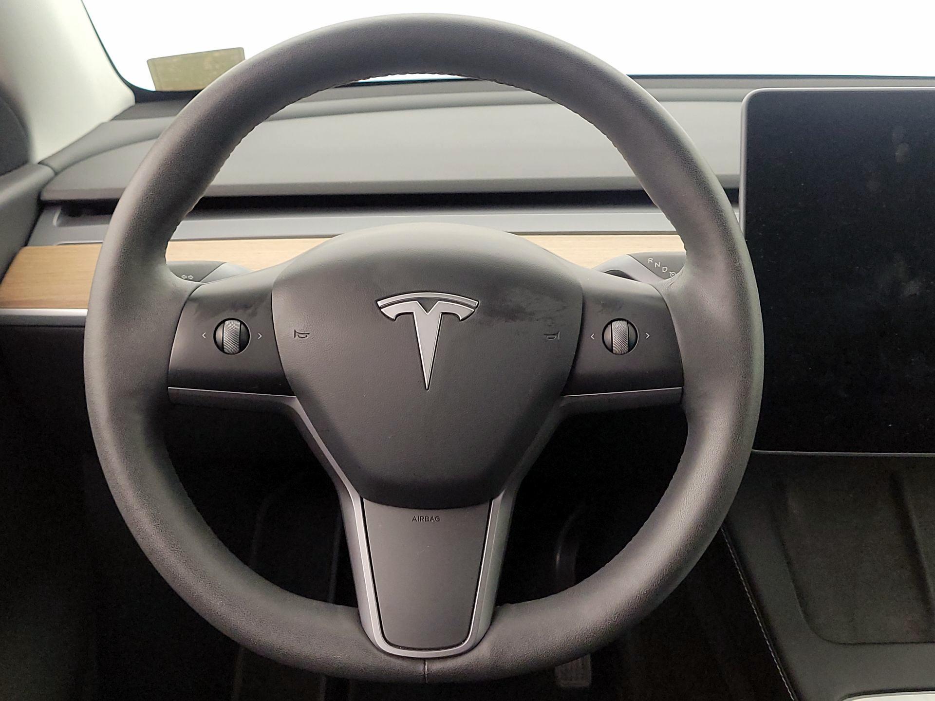Thumbnail: 2021 Tesla Model Y - 10