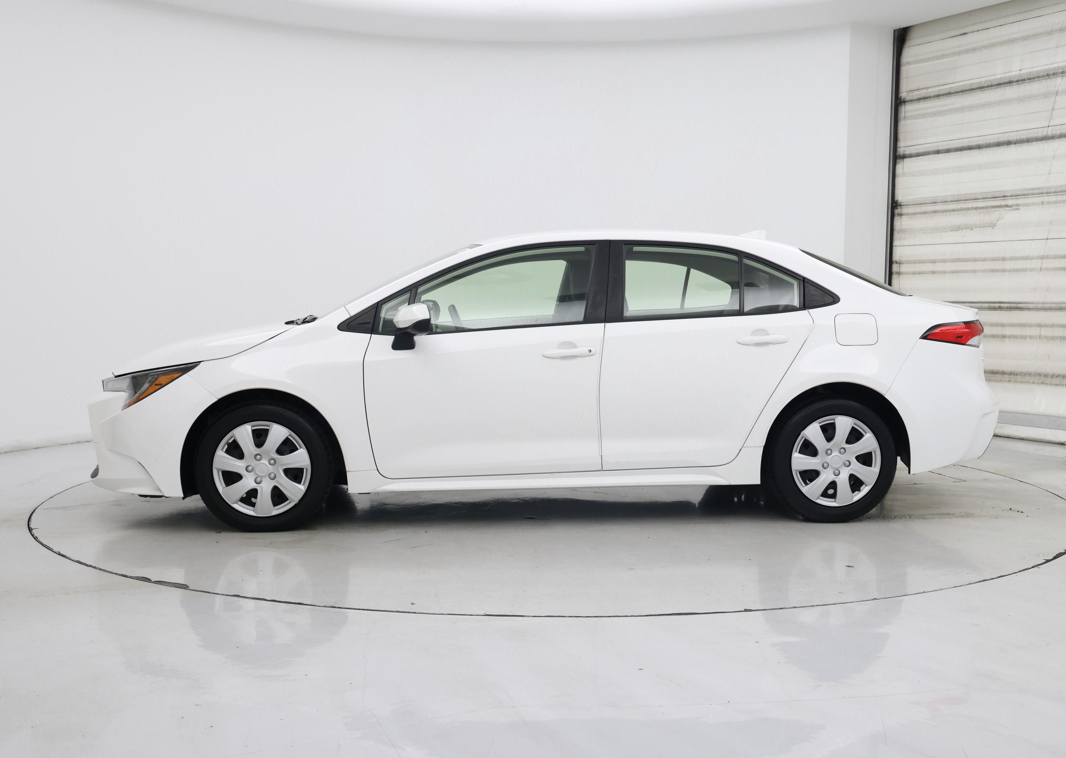 Thumbnail: 2021 Toyota Corolla - 3