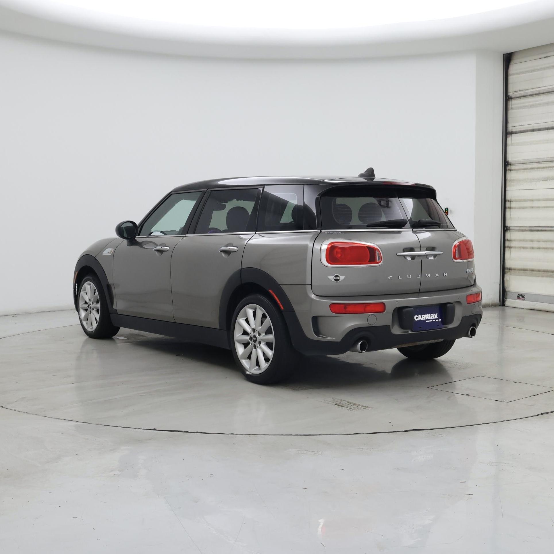 Thumbnail: 2017 MINI Cooper Clubman - 2