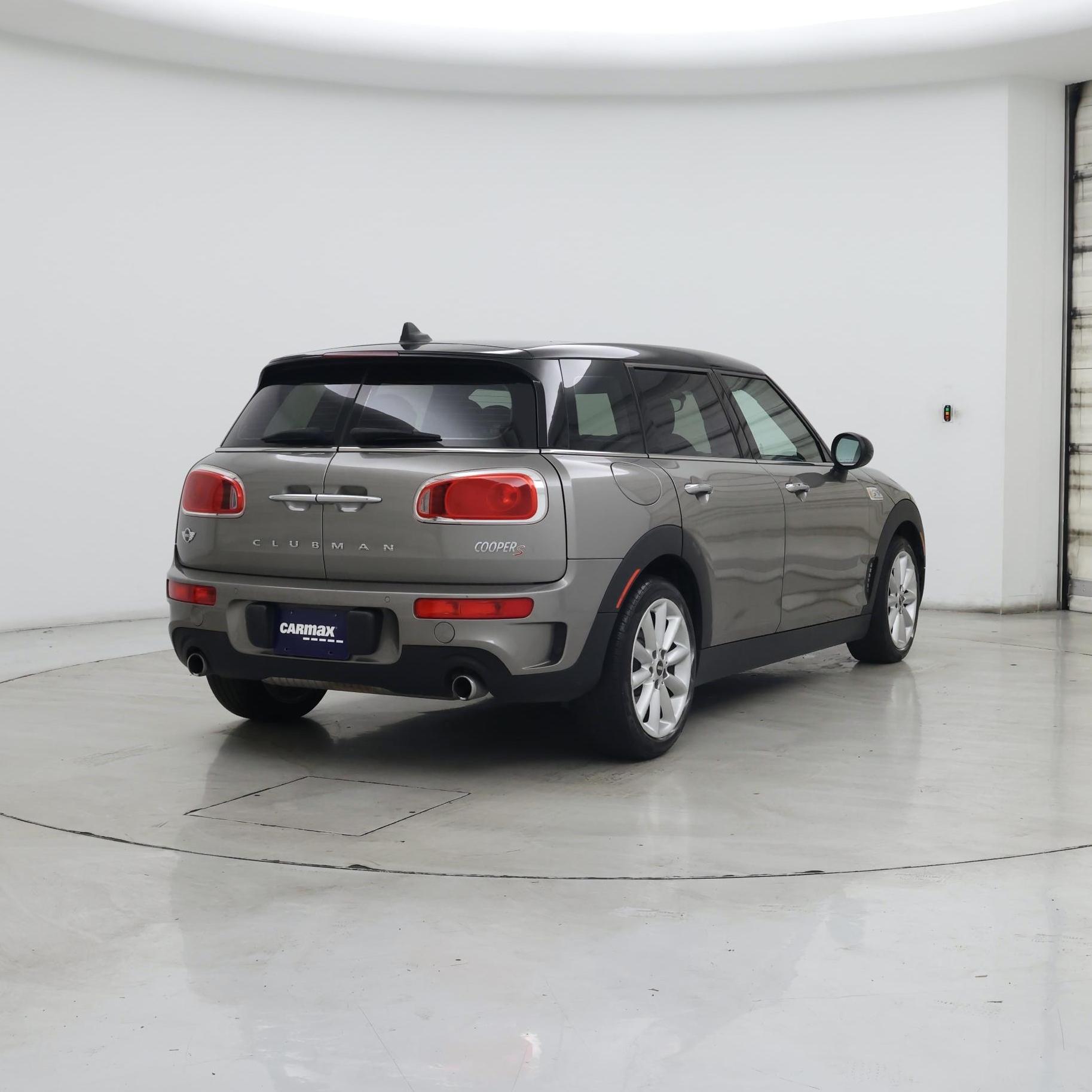 Thumbnail: 2017 MINI Cooper Clubman - 8
