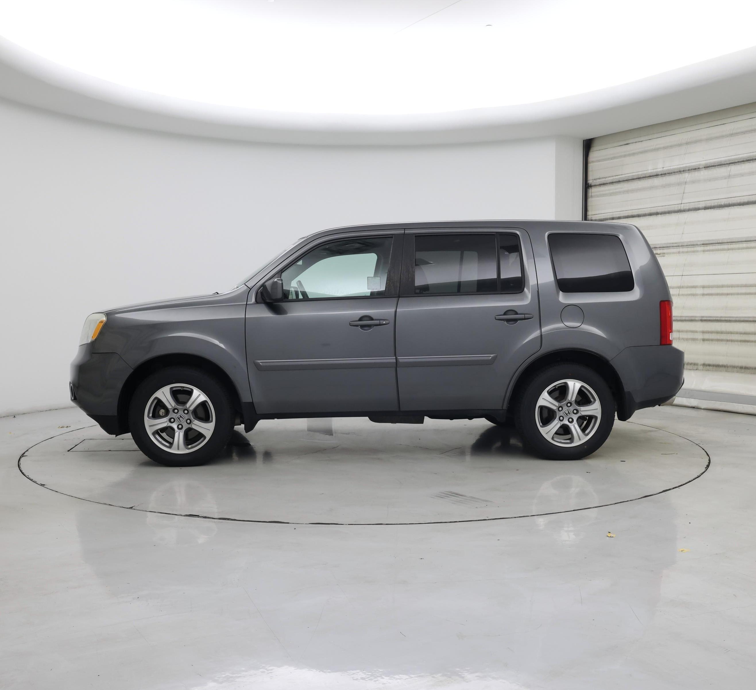 Thumbnail: 2013 Honda Pilot - 3