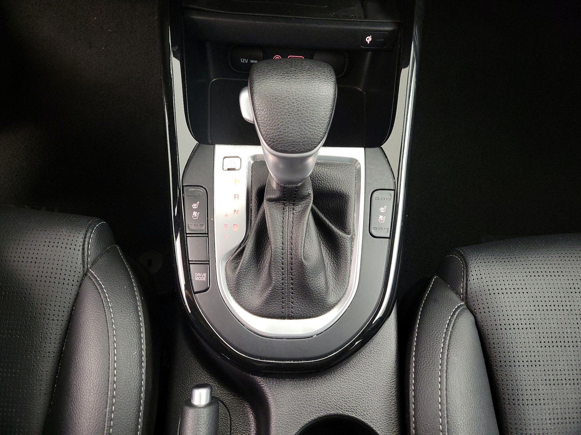 Thumbnail: 2021 Kia Forte - 15