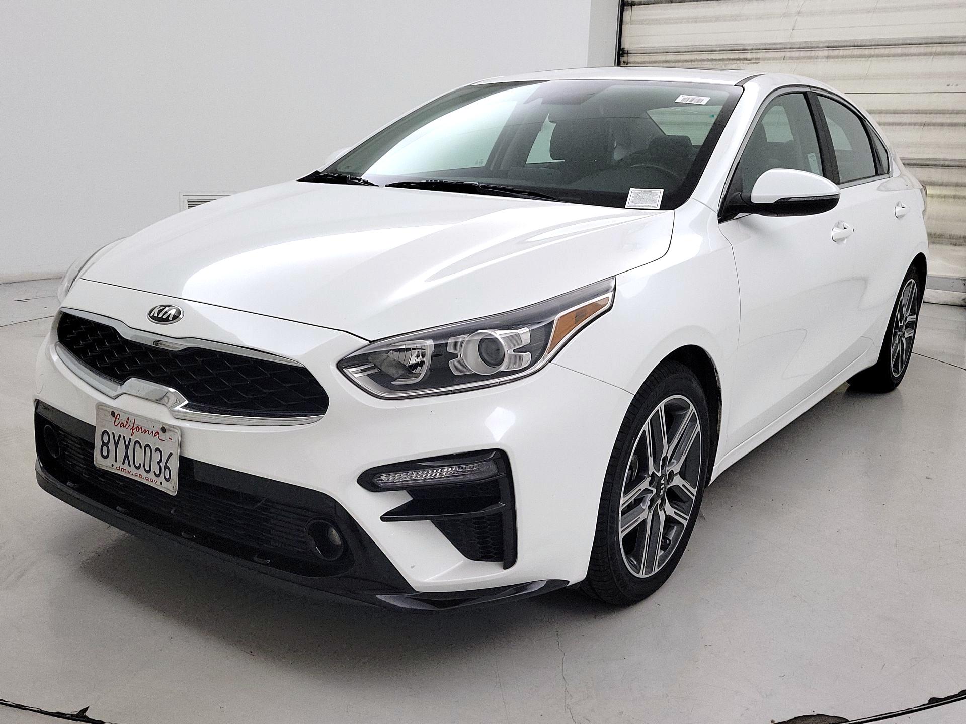 Thumbnail: 2021 Kia Forte - 3