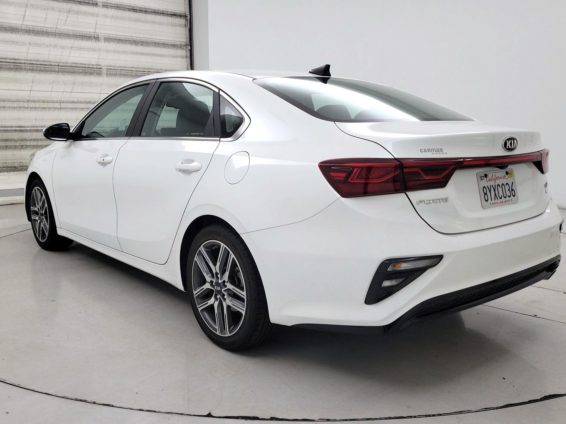 Thumbnail: 2021 Kia Forte - 7