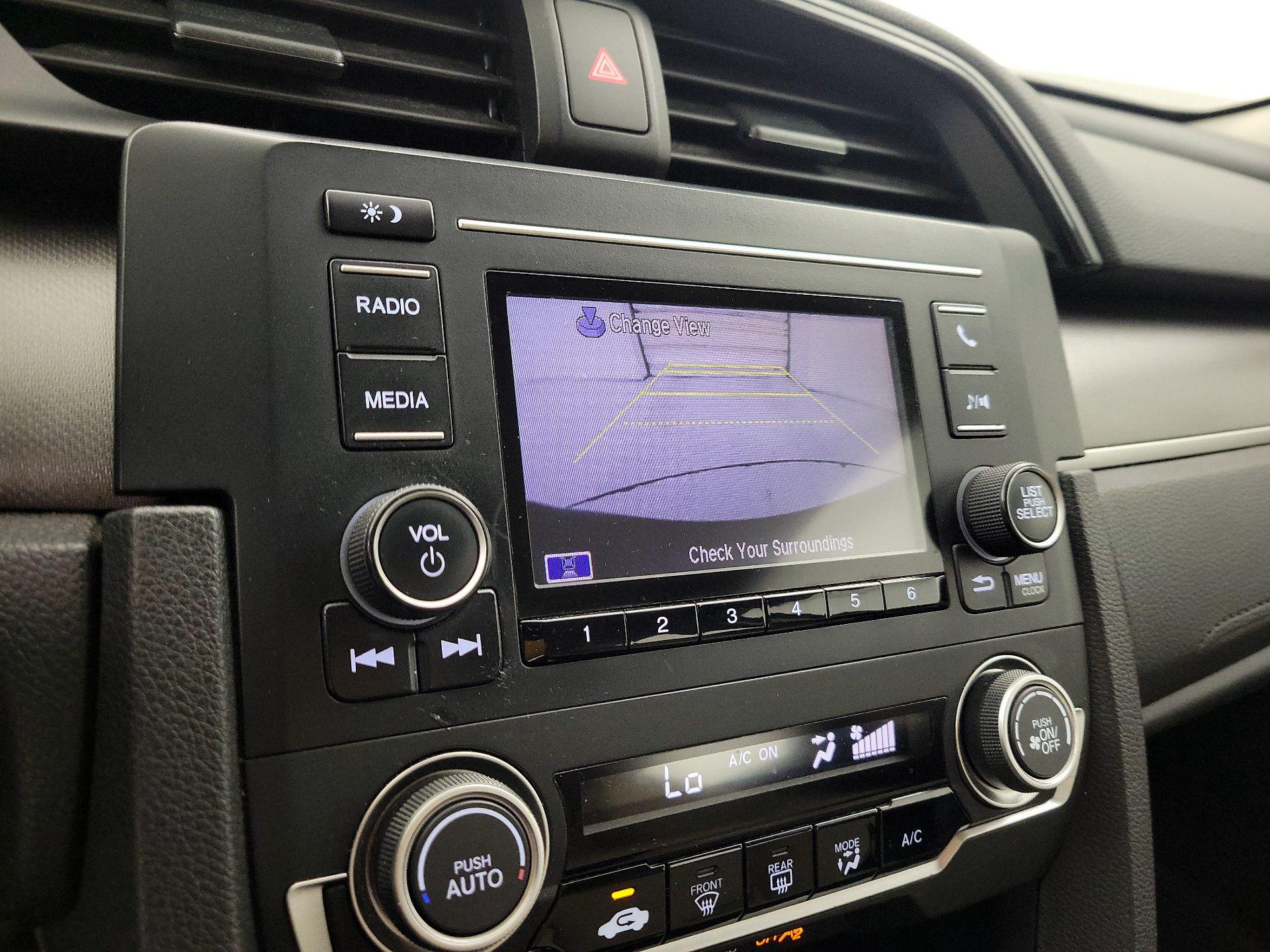 Thumbnail: 2016 Honda Civic - 14