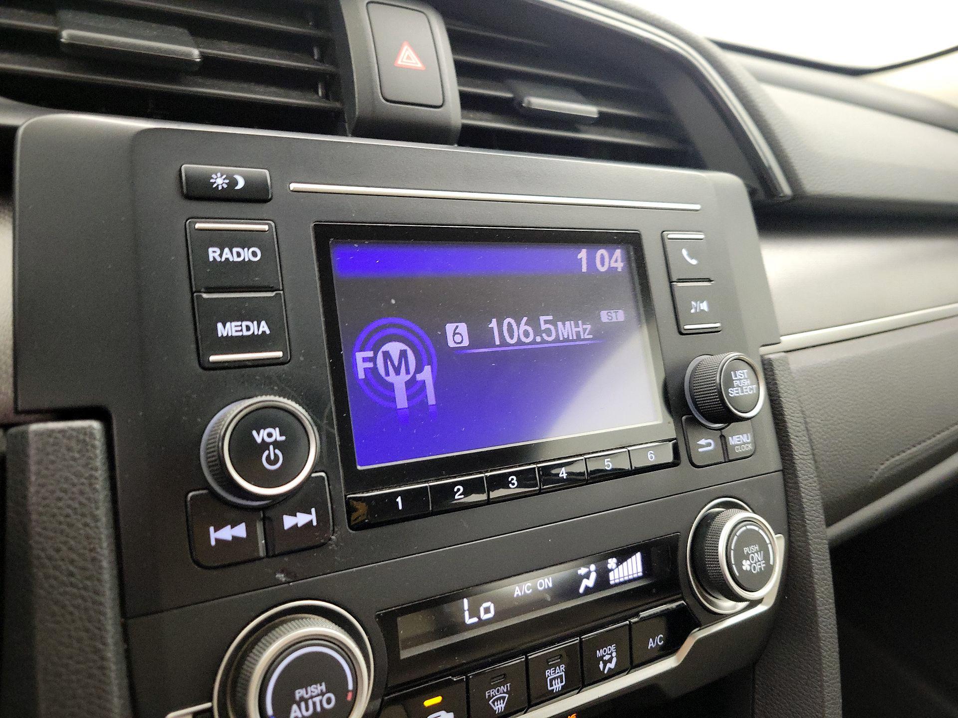 Thumbnail: 2016 Honda Civic - 15