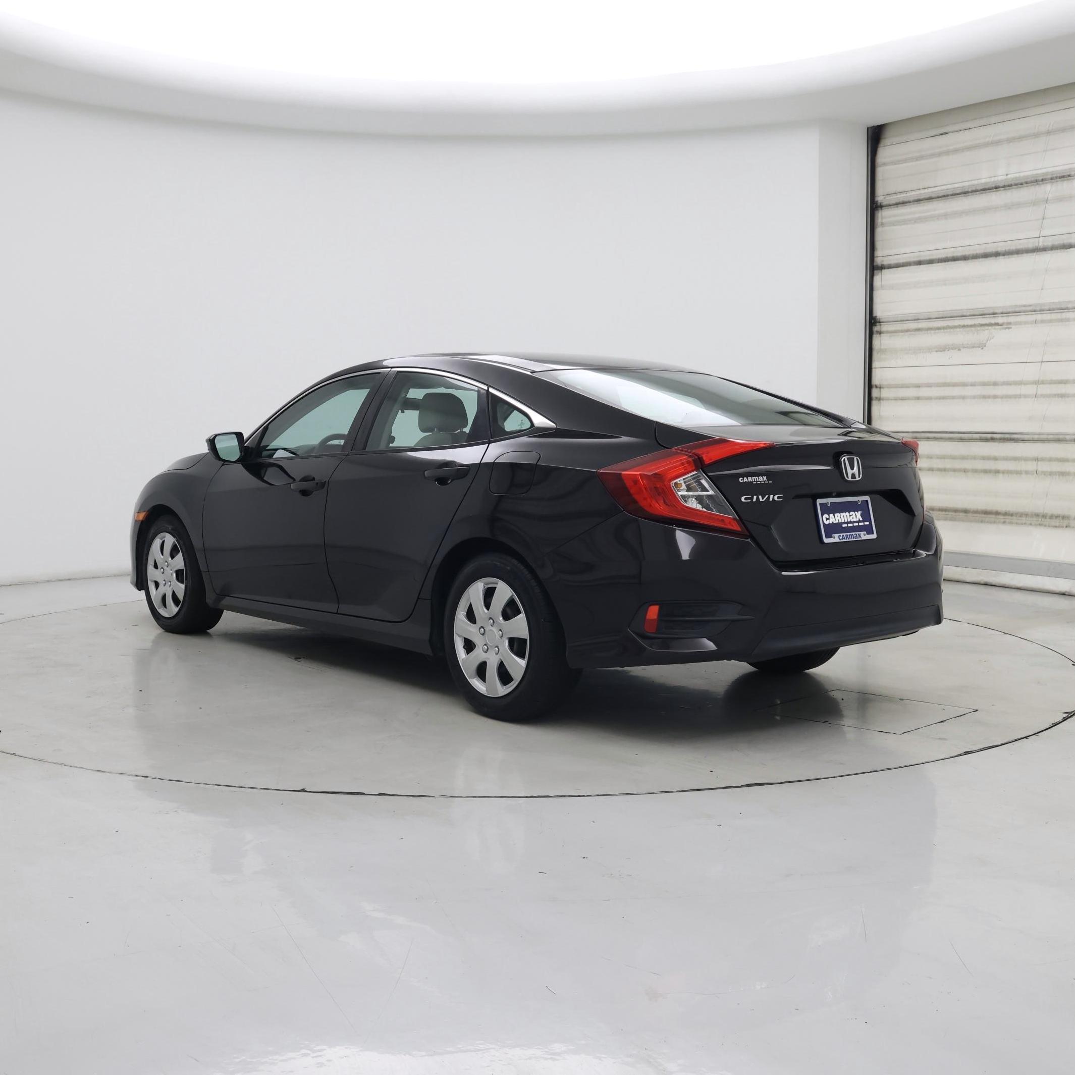 Thumbnail: 2016 Honda Civic - 2