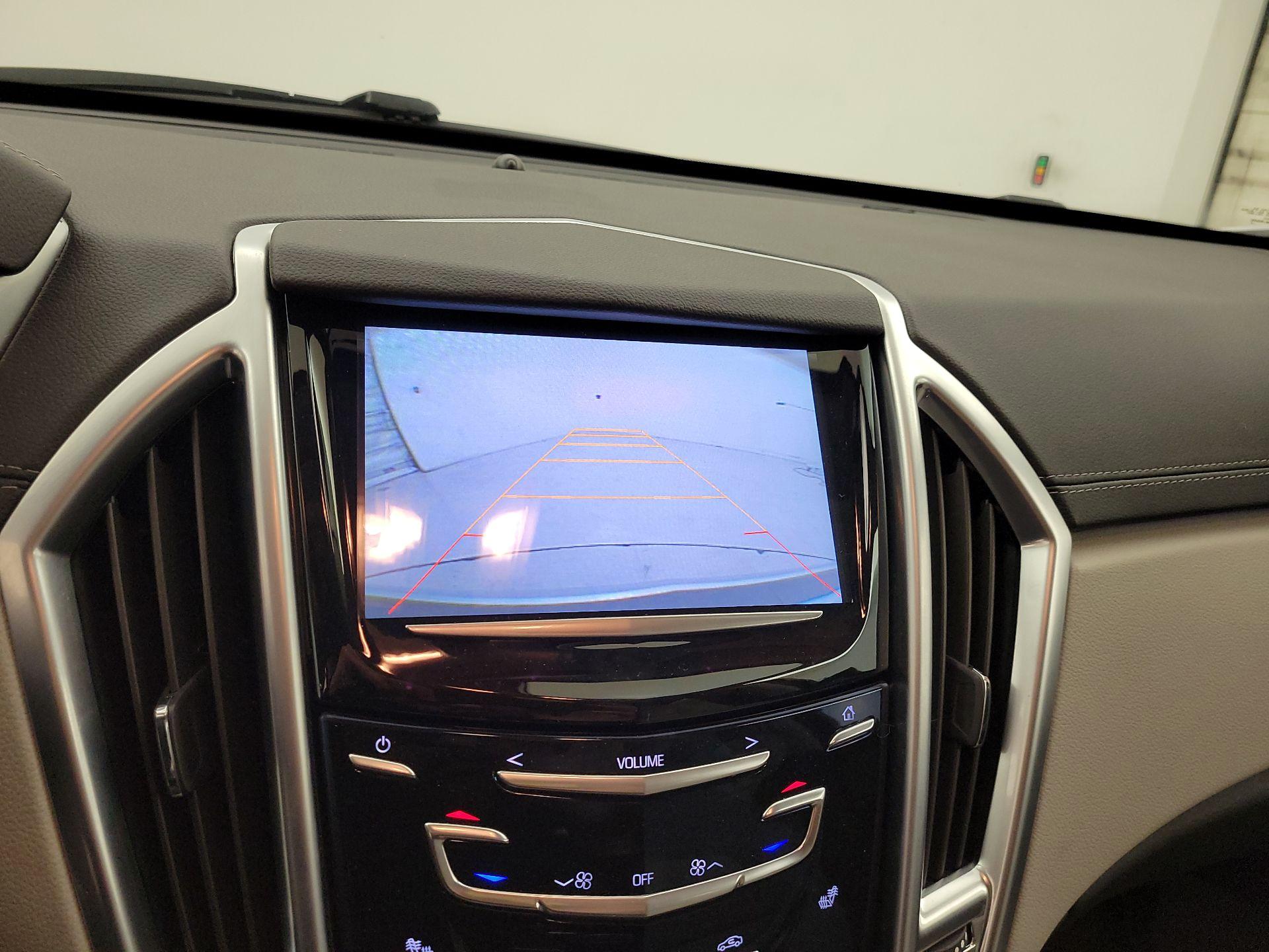 Thumbnail: 2014 Cadillac SRX - 15