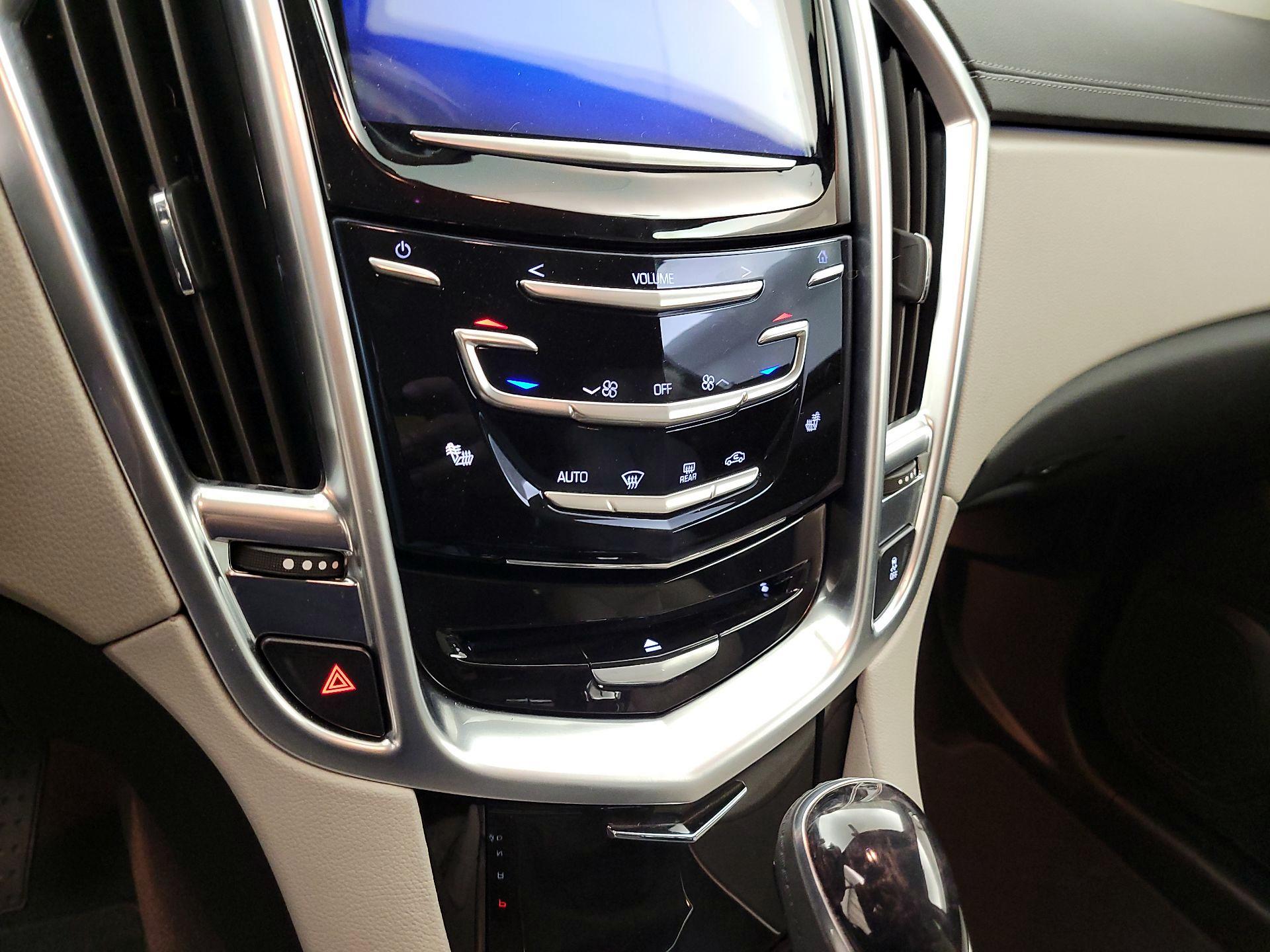 Thumbnail: 2014 Cadillac SRX - 17