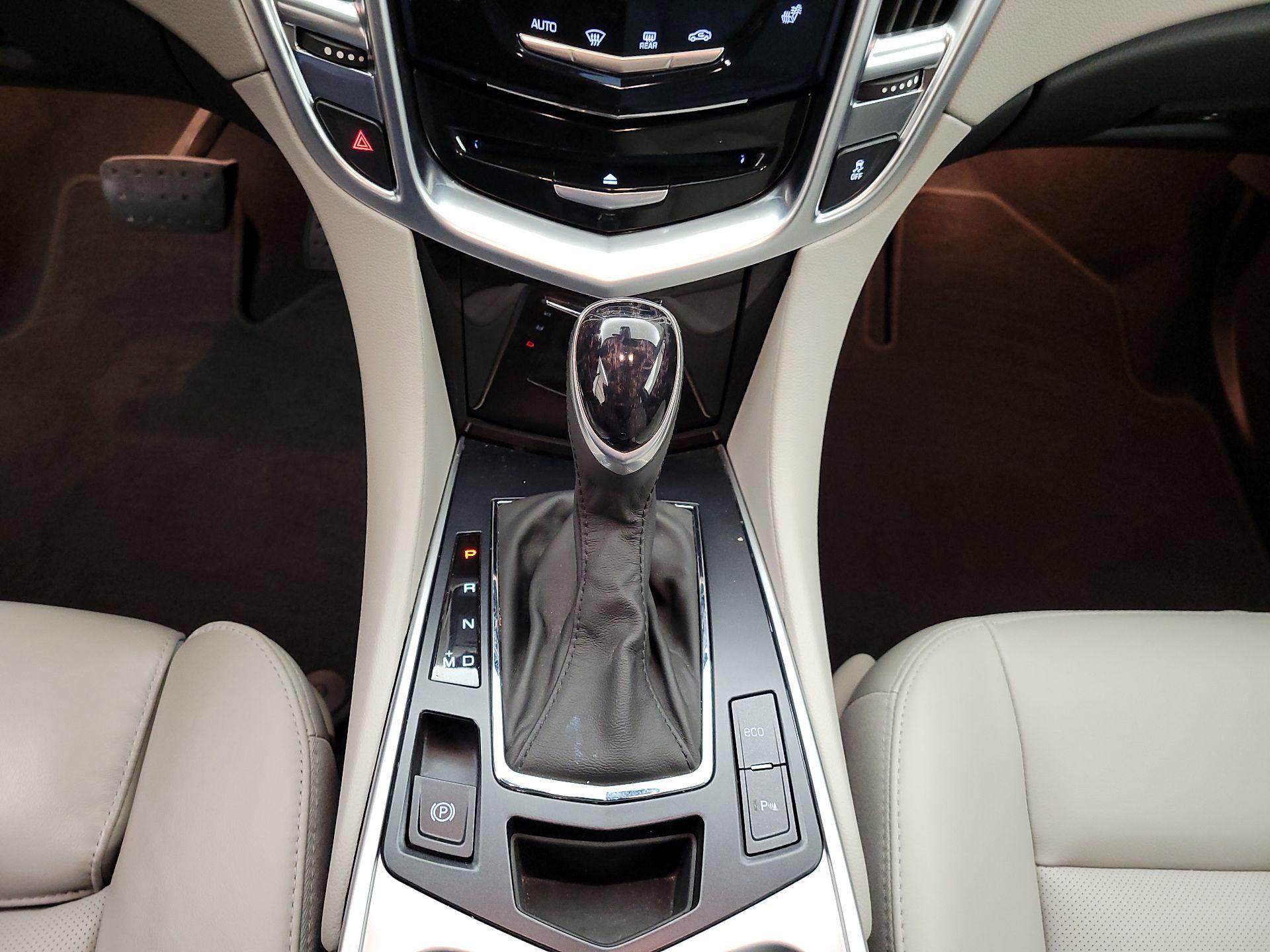 Thumbnail: 2014 Cadillac SRX - 18