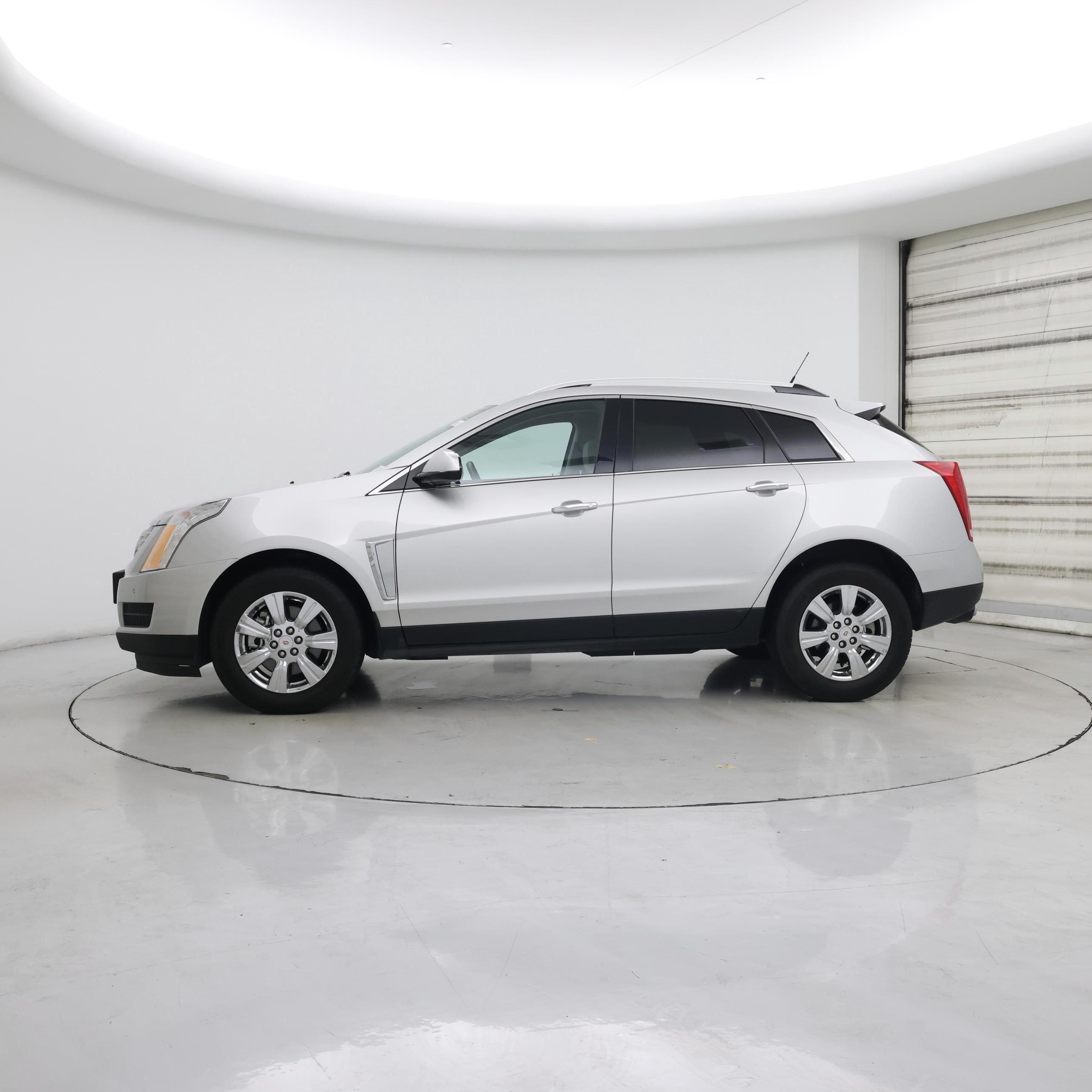 Thumbnail: 2014 Cadillac SRX - 3