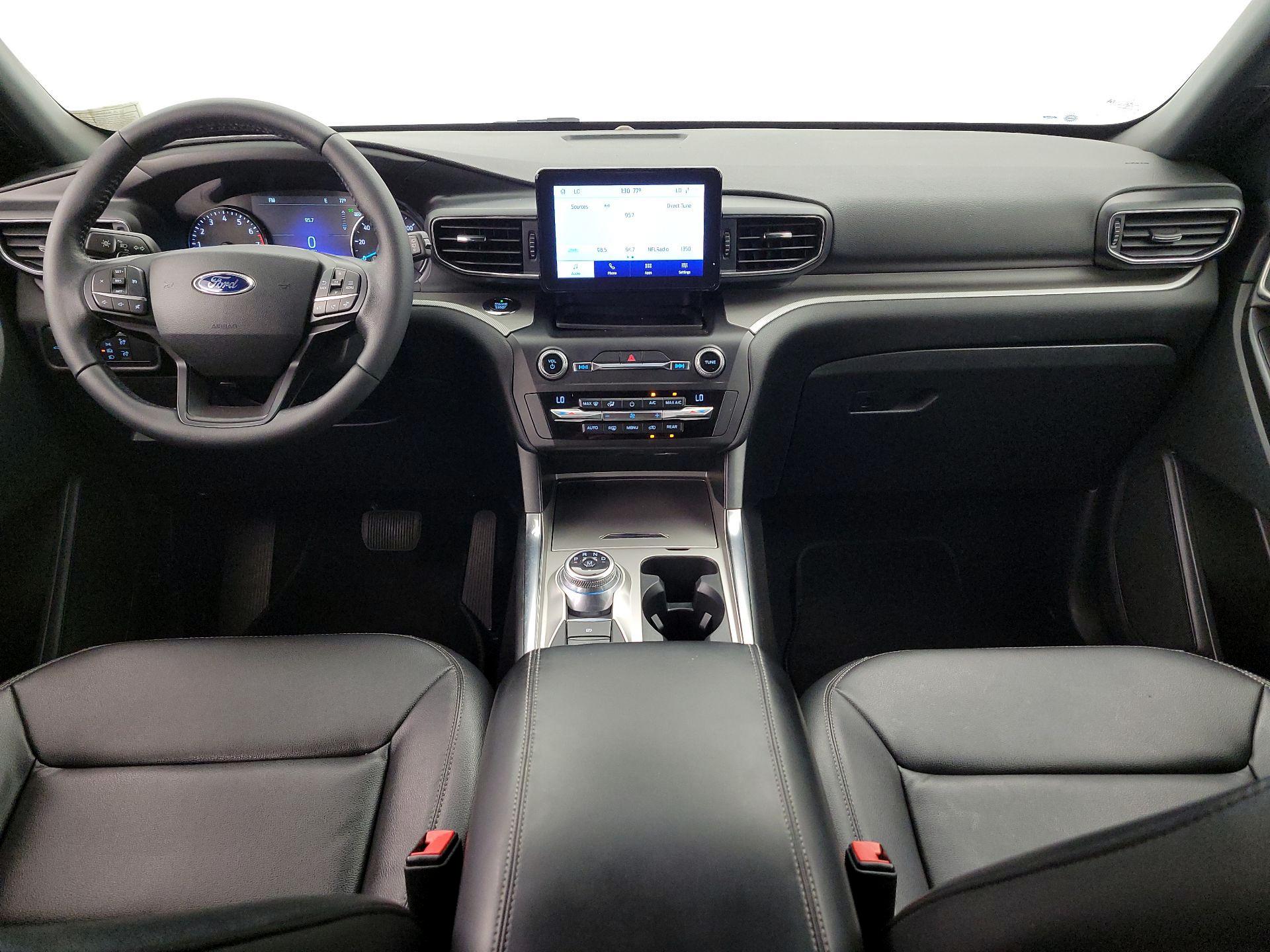 Thumbnail: 2020 Ford Explorer - 9