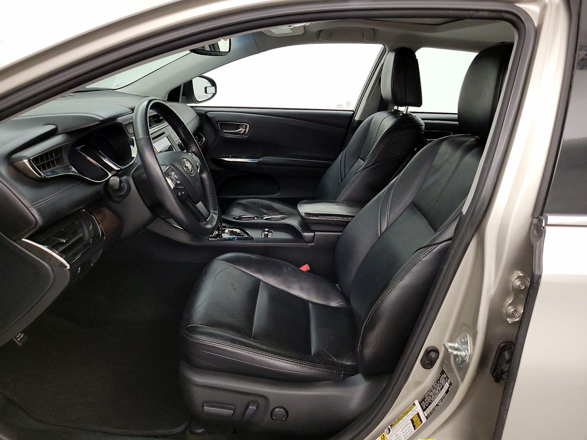 Thumbnail: 2013 Toyota Avalon - 11