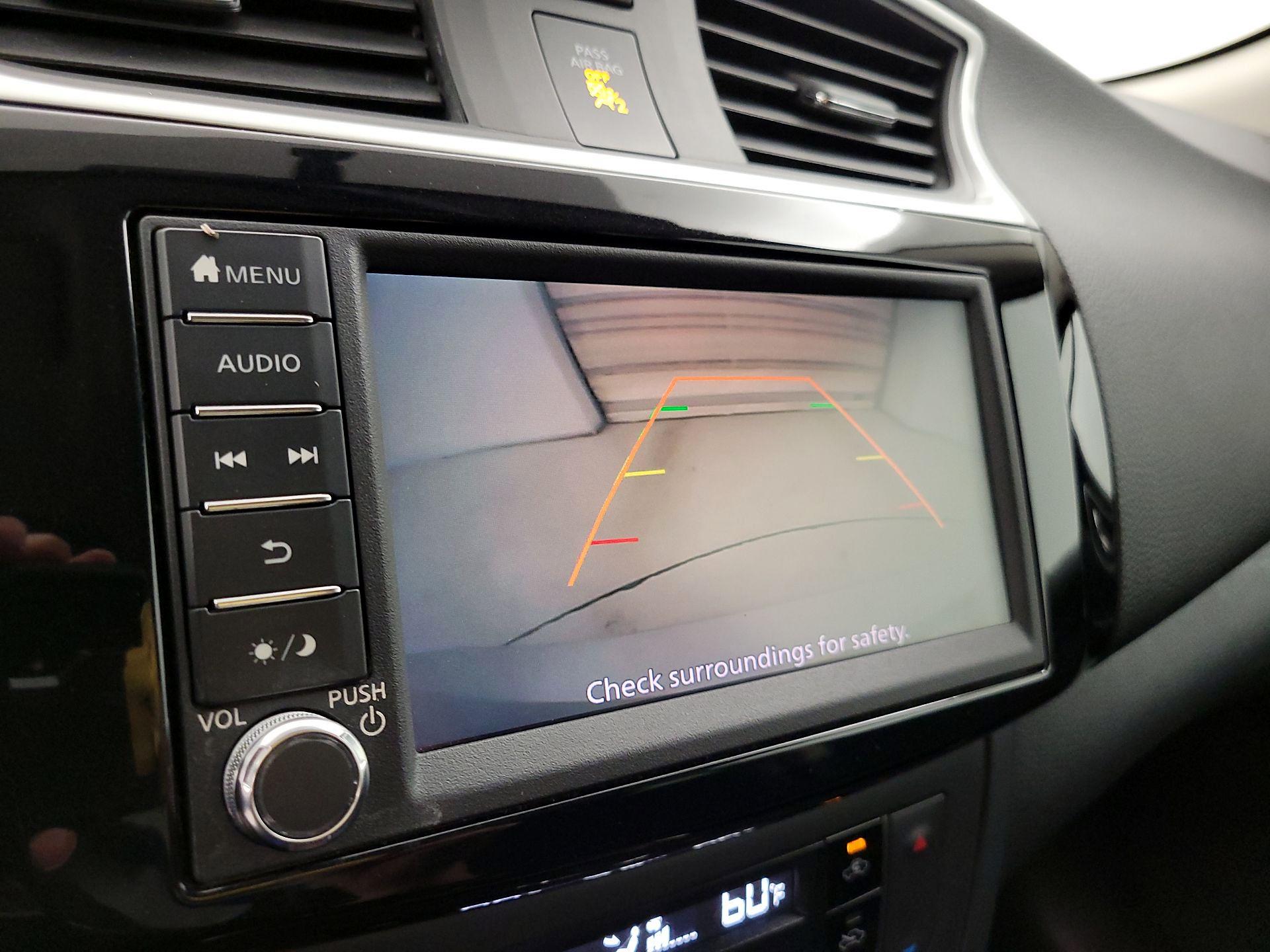 Thumbnail: 2019 Nissan Sentra - 13