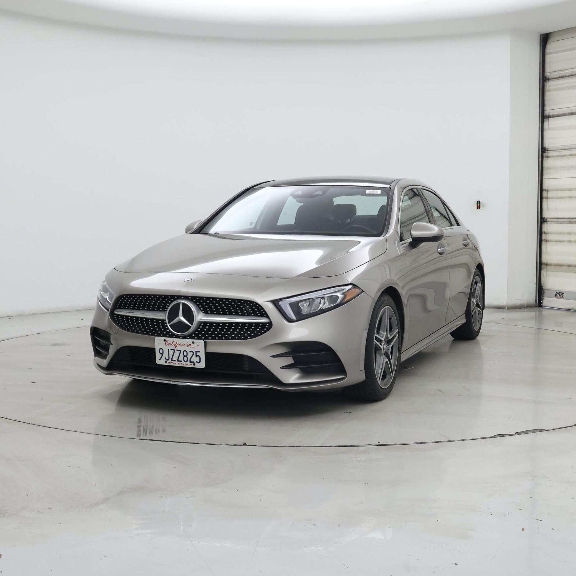 Thumbnail: 2019 Mercedes-Benz A-Class - 4