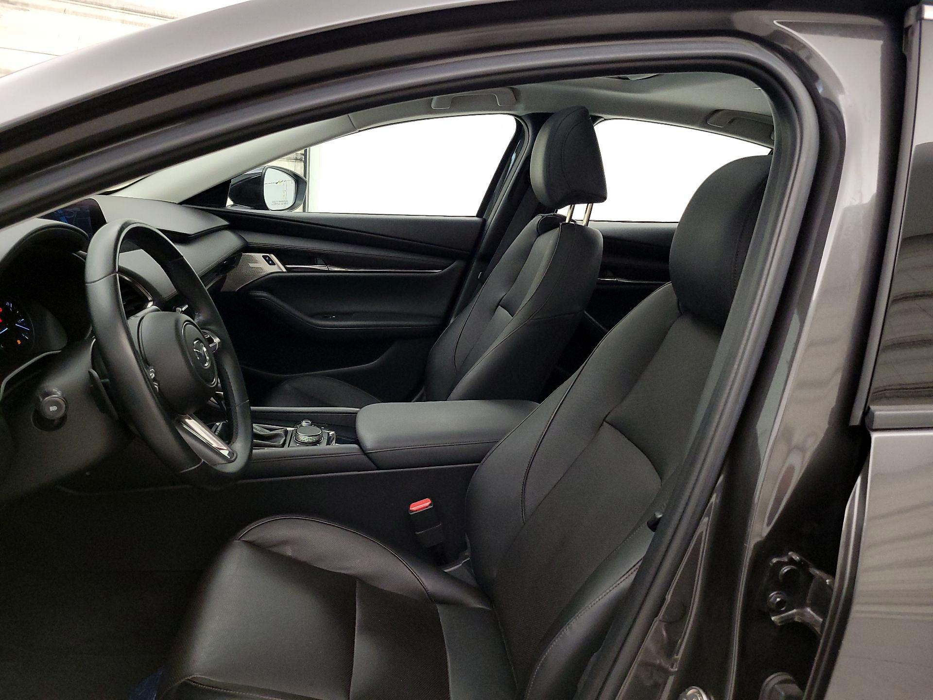 Thumbnail: 2021 Mazda Mazda3 - 11