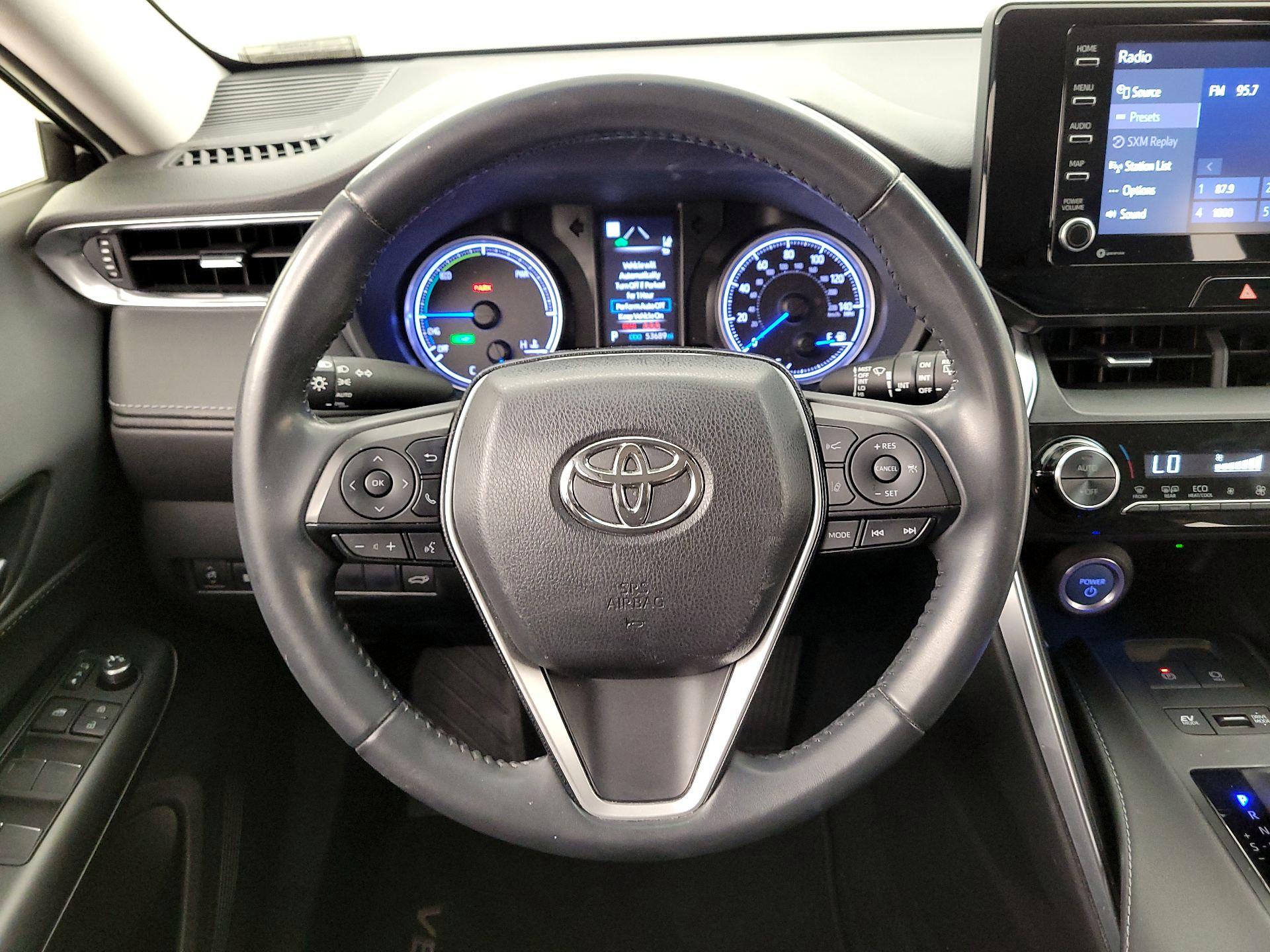 Thumbnail: 2021 Toyota Venza - 10