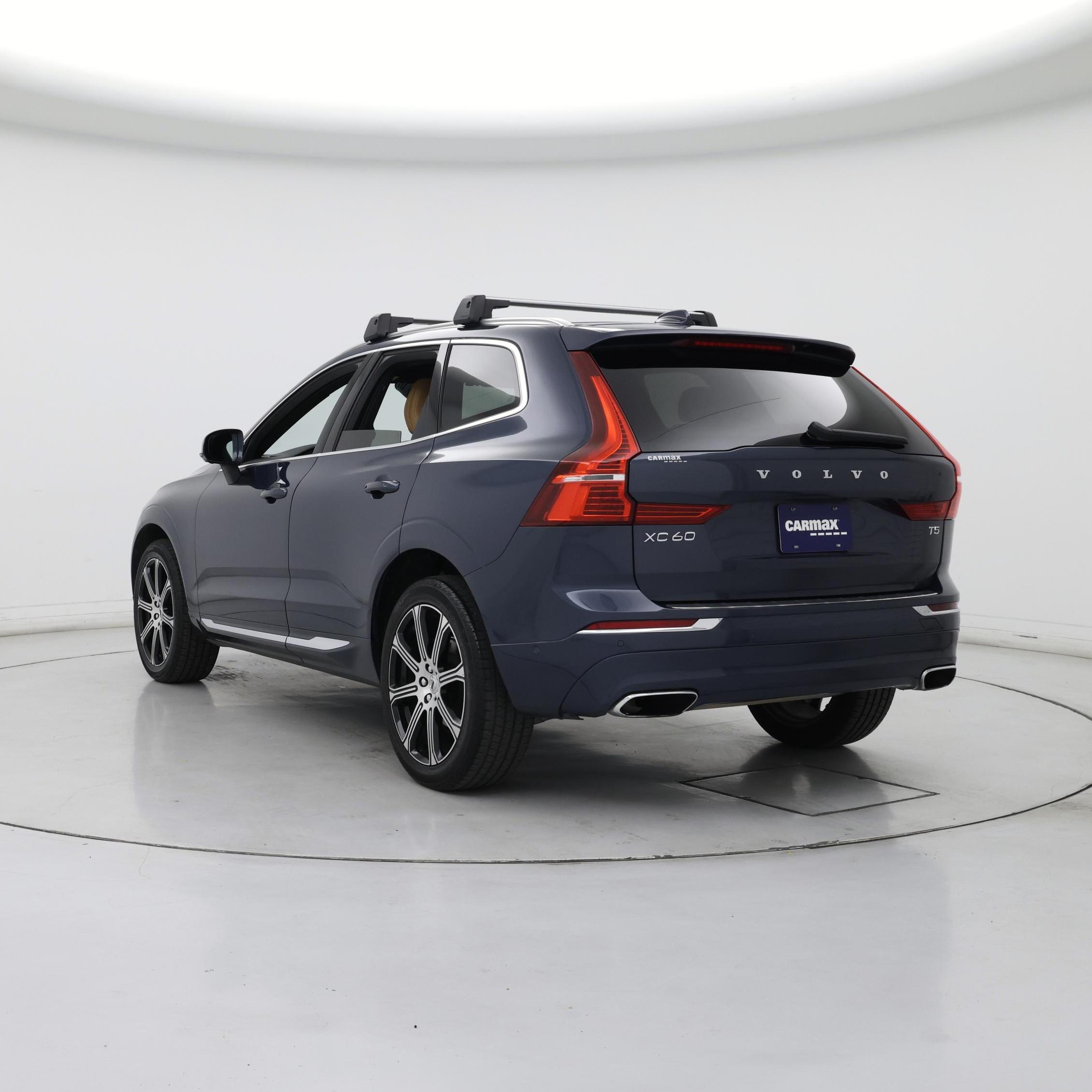 Thumbnail: 2021 Volvo XC60 - 2