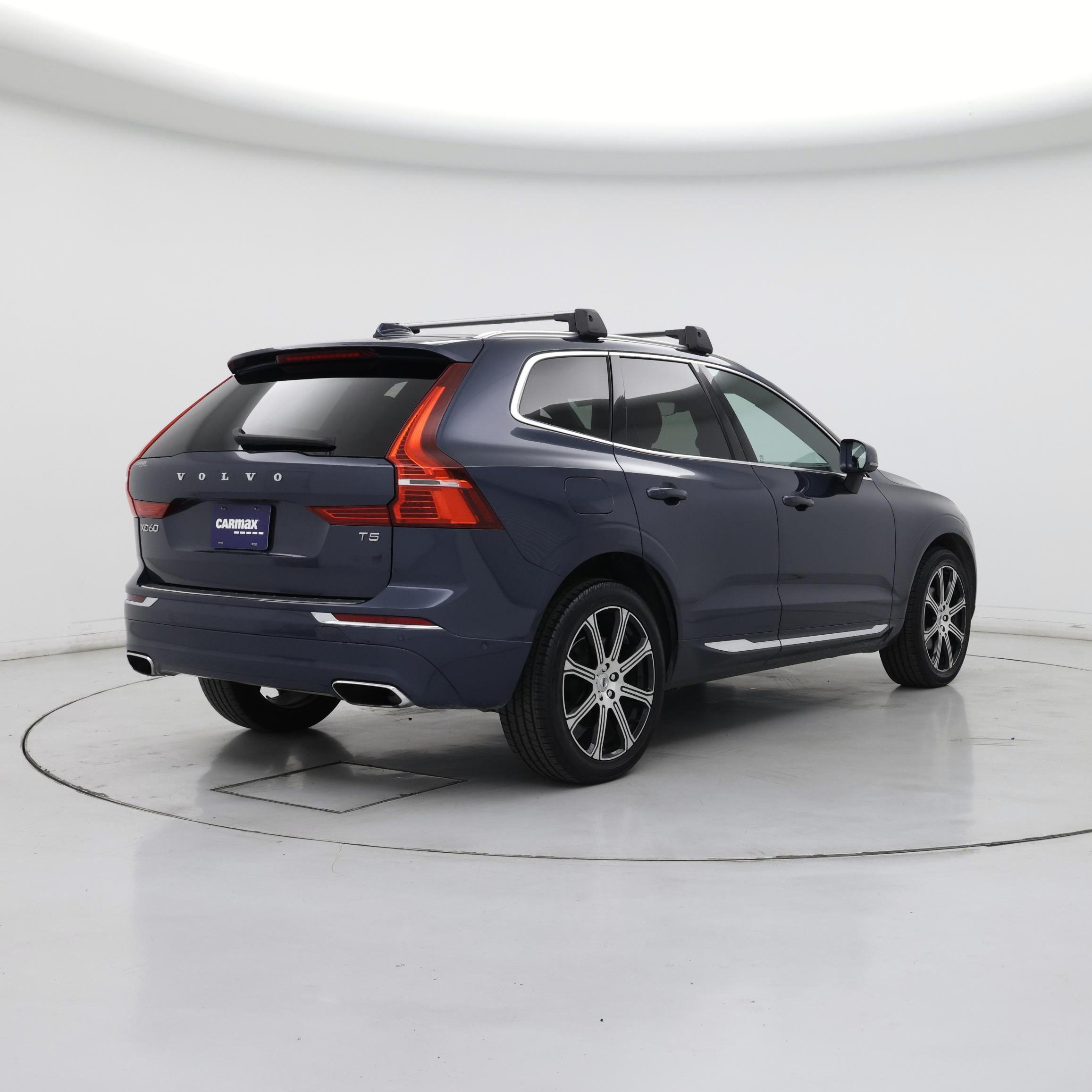 Thumbnail: 2021 Volvo XC60 - 8