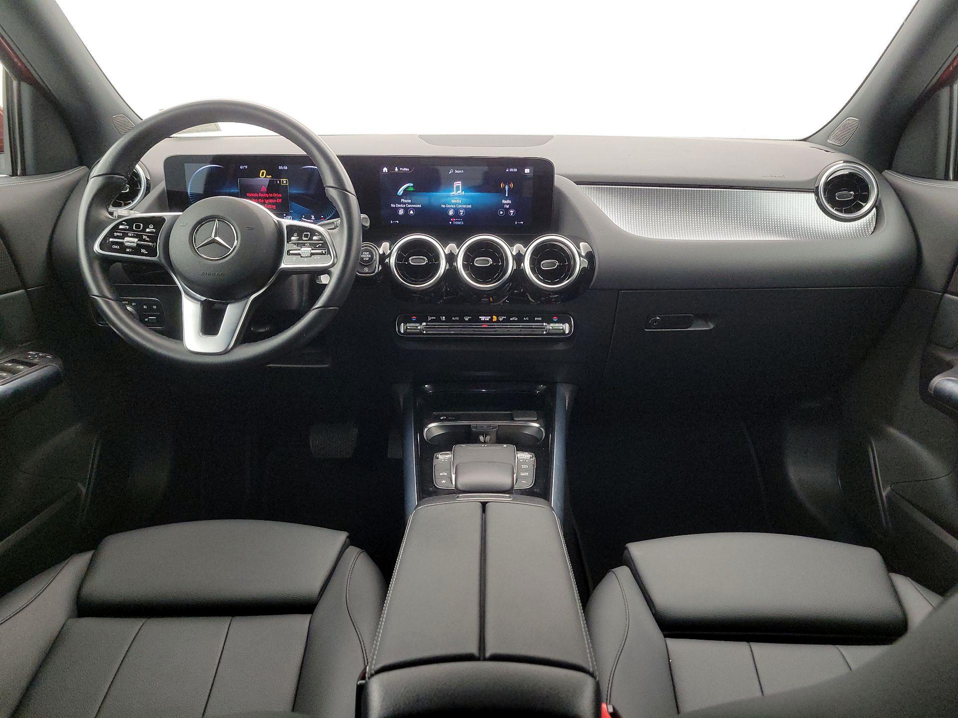 Thumbnail: 2022 Mercedes-Benz GLA - 9