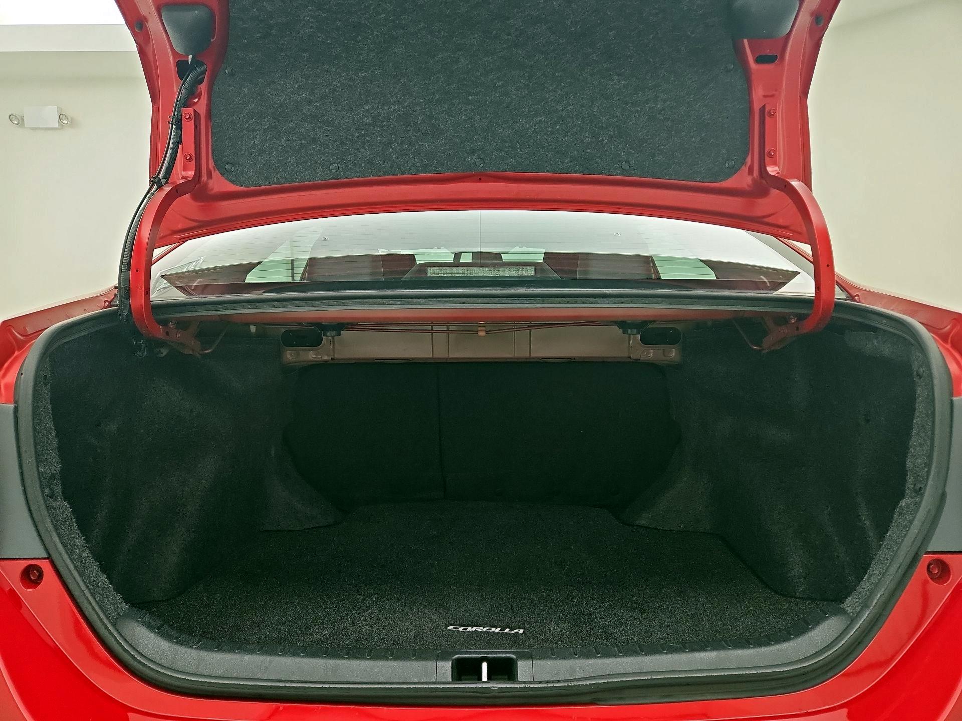 Thumbnail: 2016 Toyota Corolla - 17