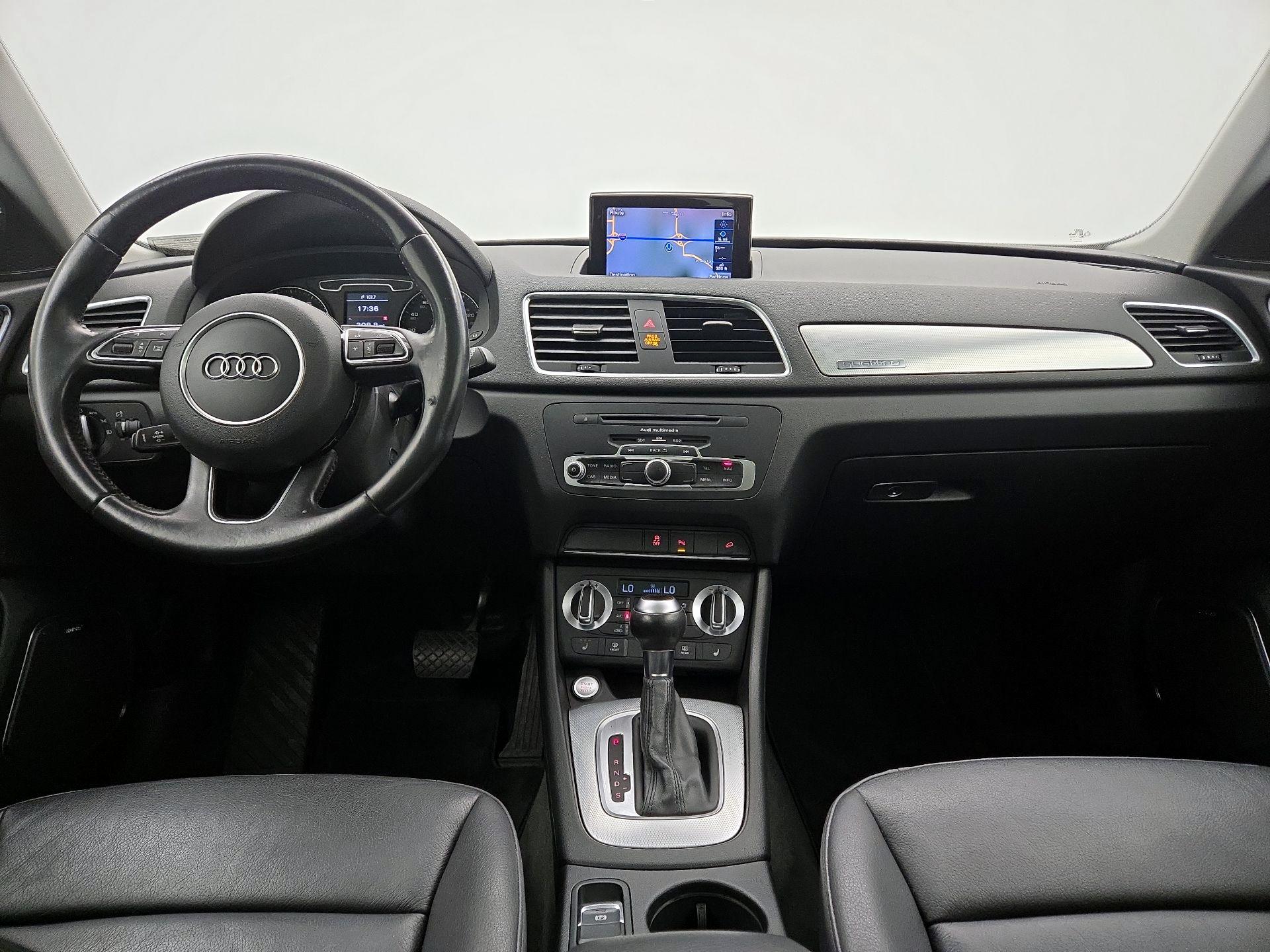 Thumbnail: 2015 Audi Q3 - 9