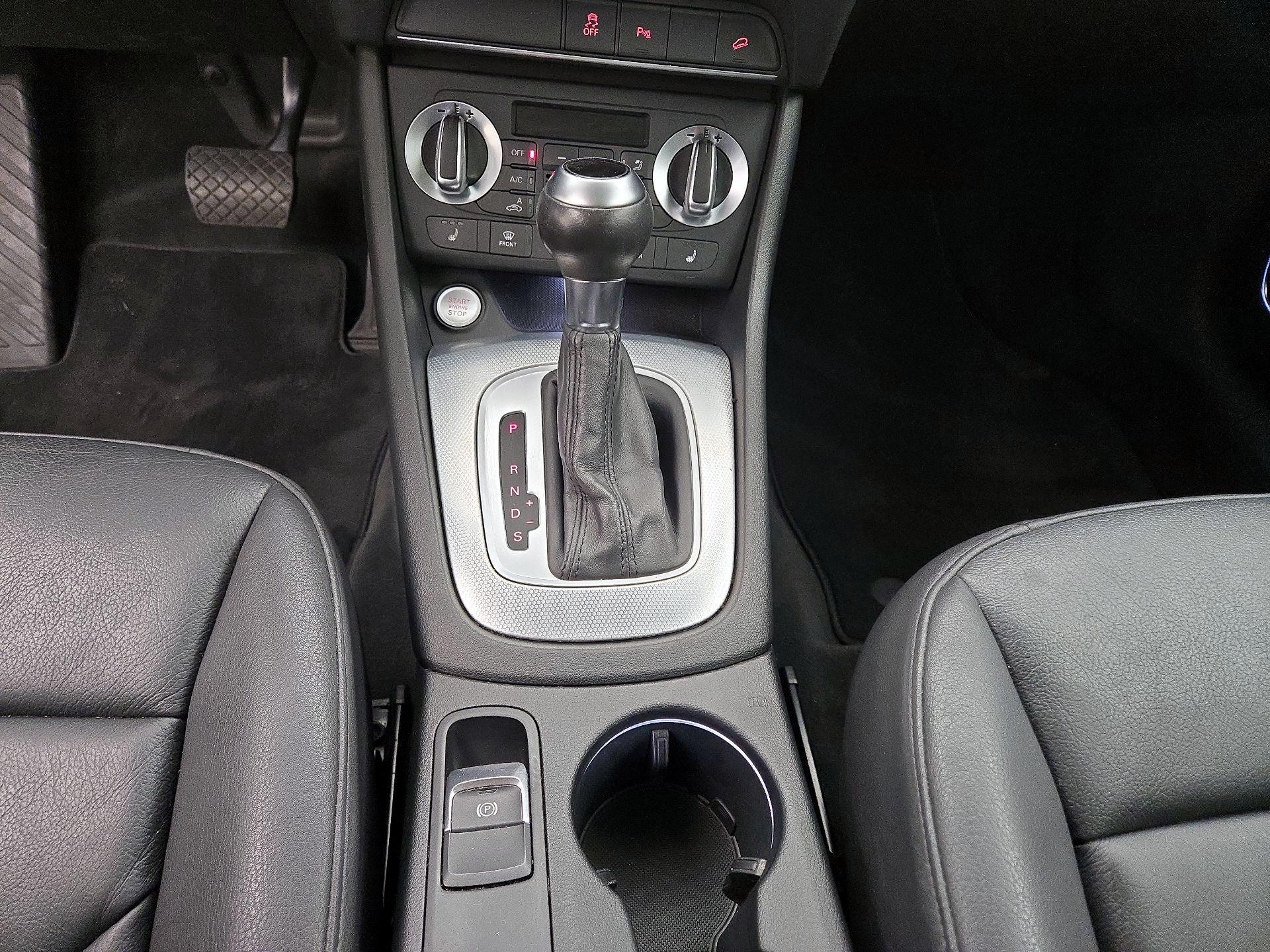 Thumbnail: 2015 Audi Q3 - 18