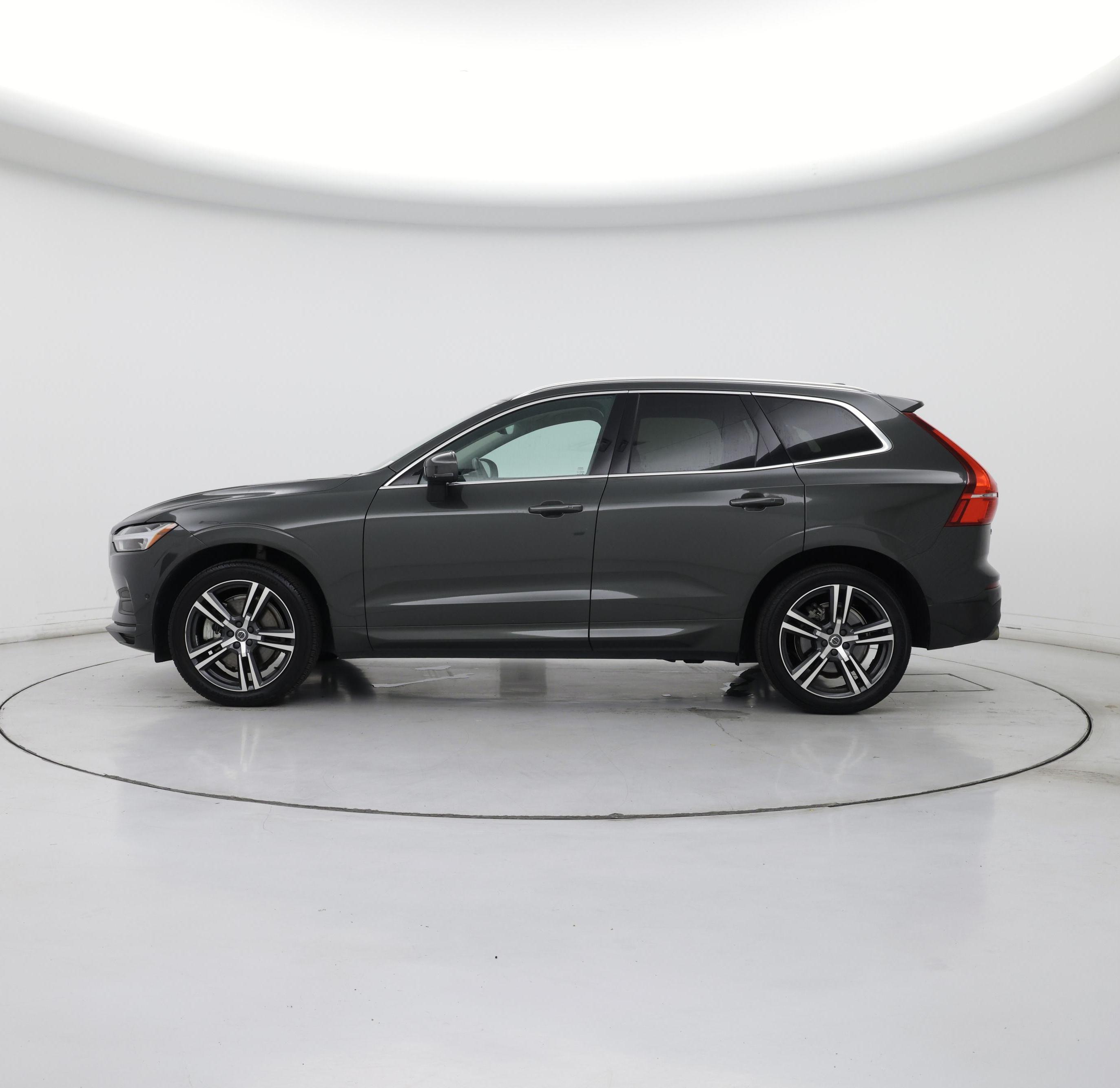 Thumbnail: 2019 Volvo XC60 - 3