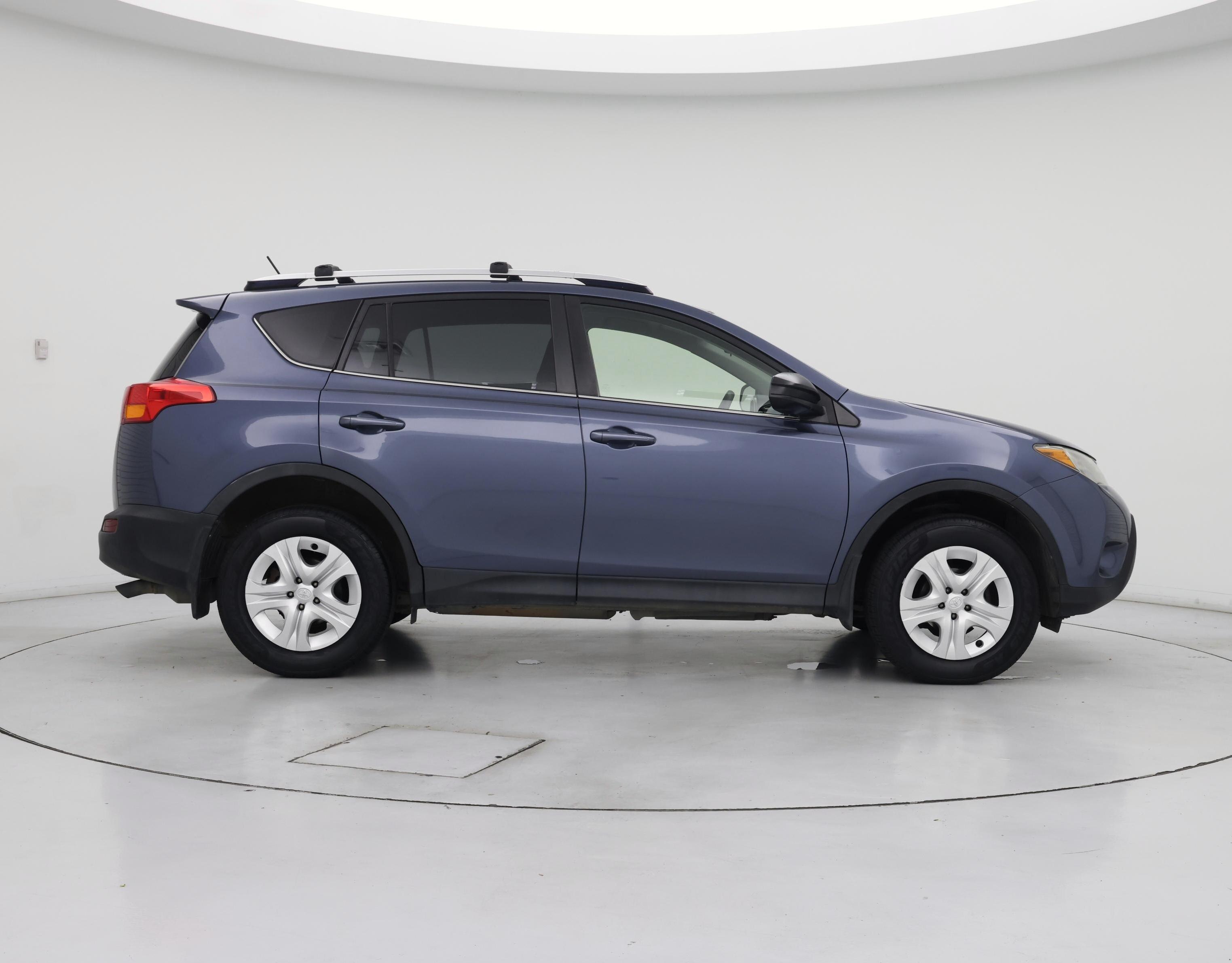 Thumbnail: 2013 Toyota RAV4 - 7