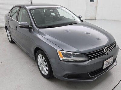 Gray 2014 Volkswagen Jetta SE