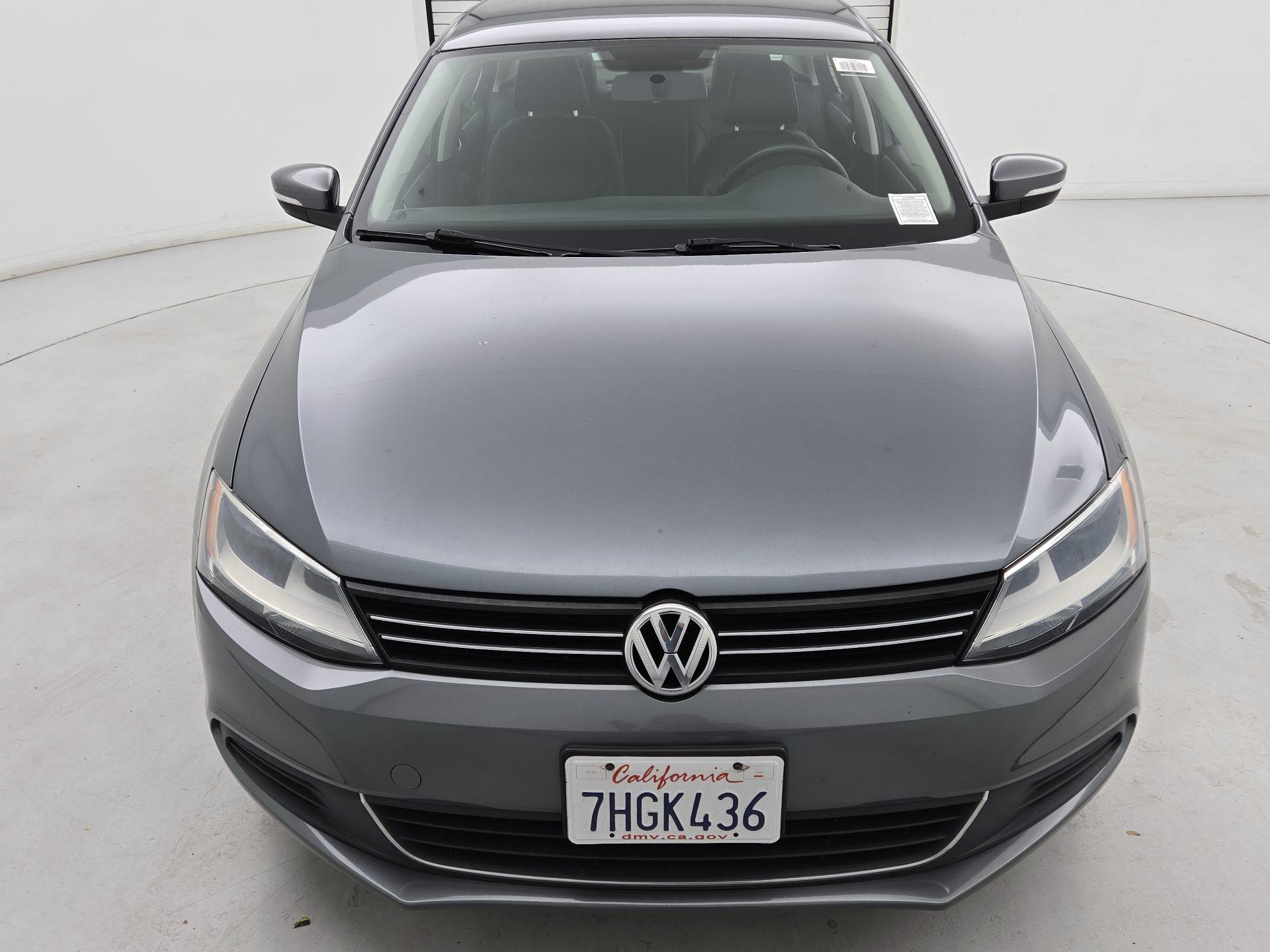 Thumbnail: 2014 Volkswagen Jetta - 2