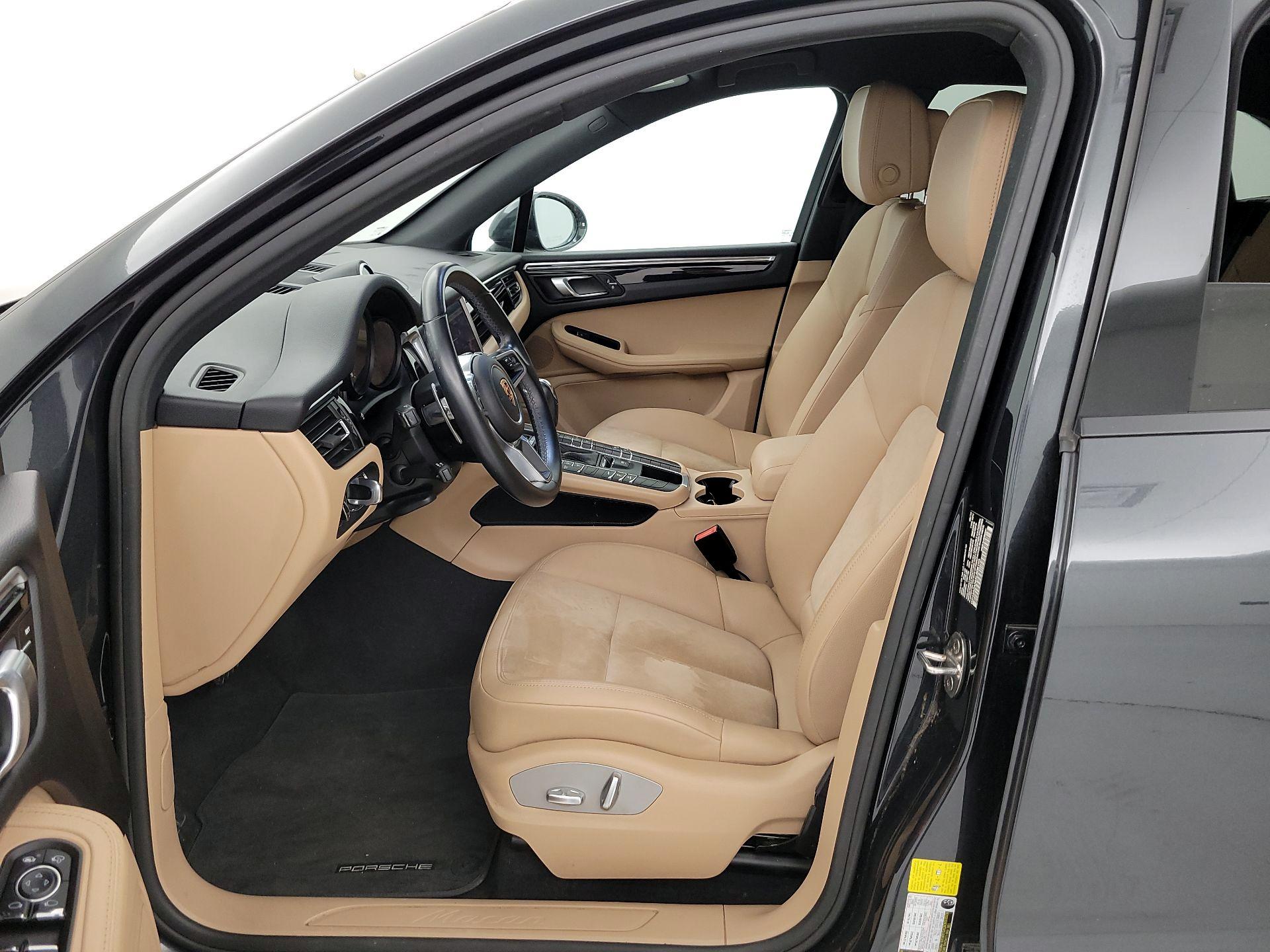 Thumbnail: 2019 Porsche Macan - 11