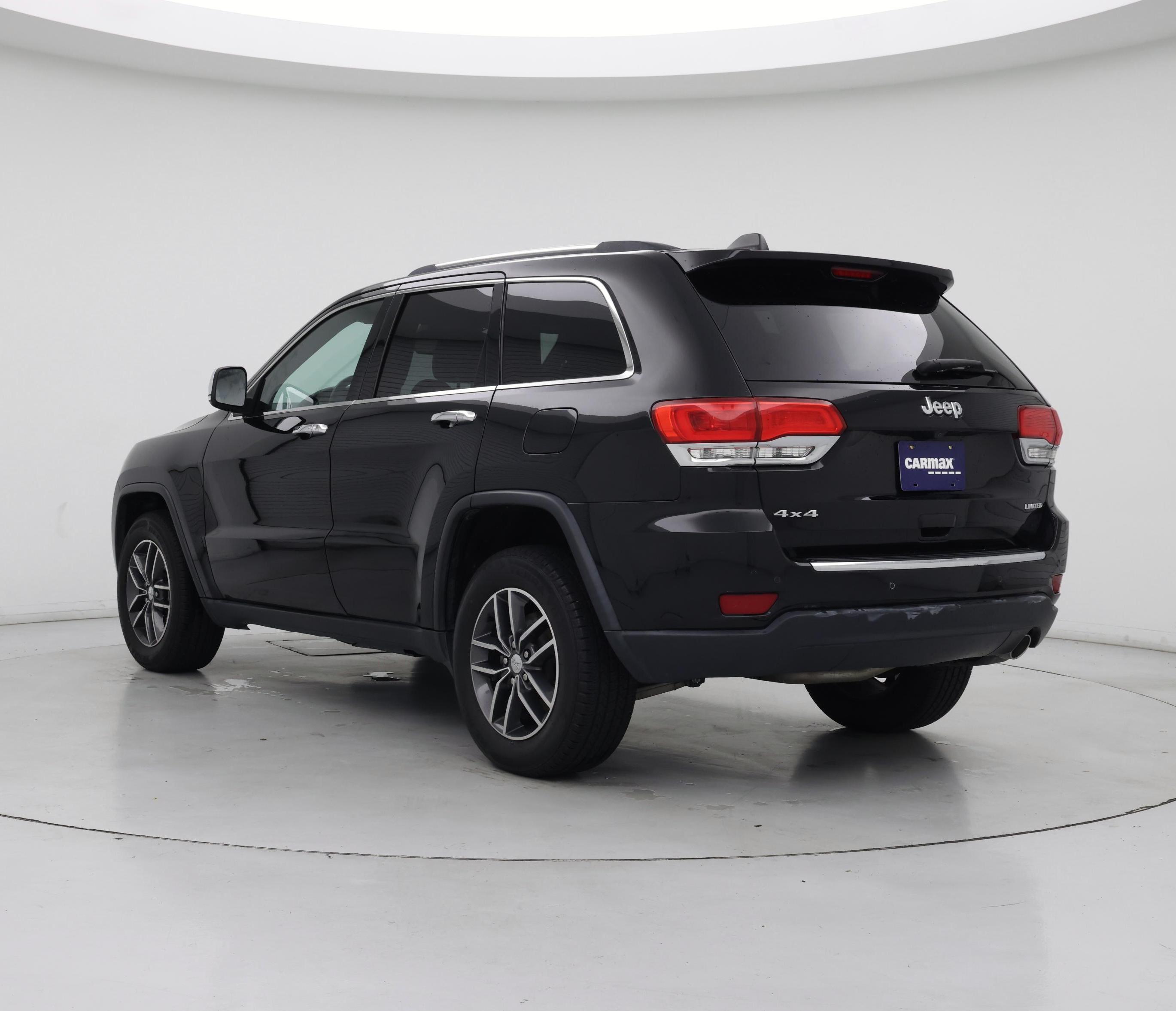 Thumbnail: 2017 Jeep Grand Cherokee - 2