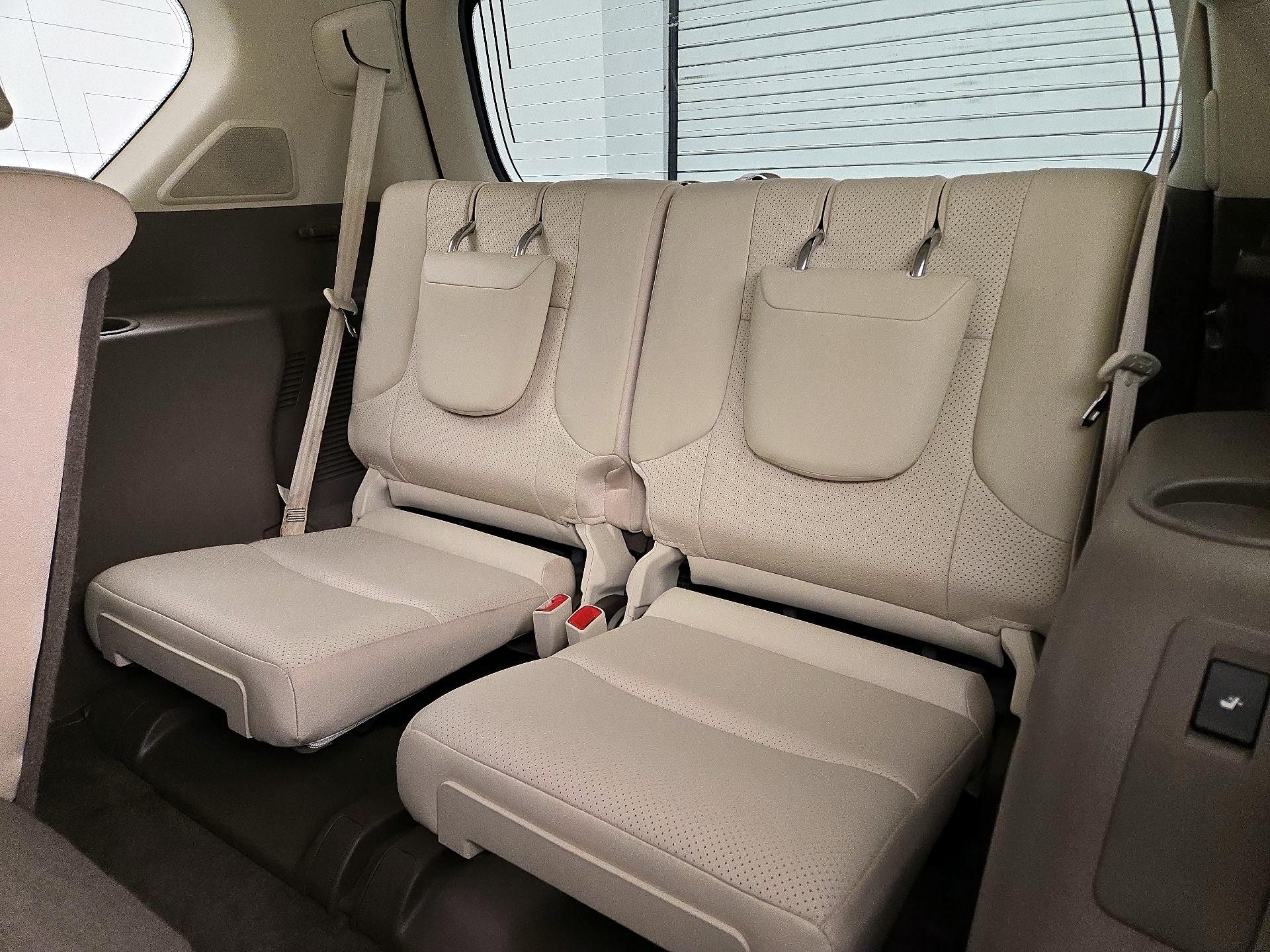 Thumbnail: 2016 Lexus GX - 19