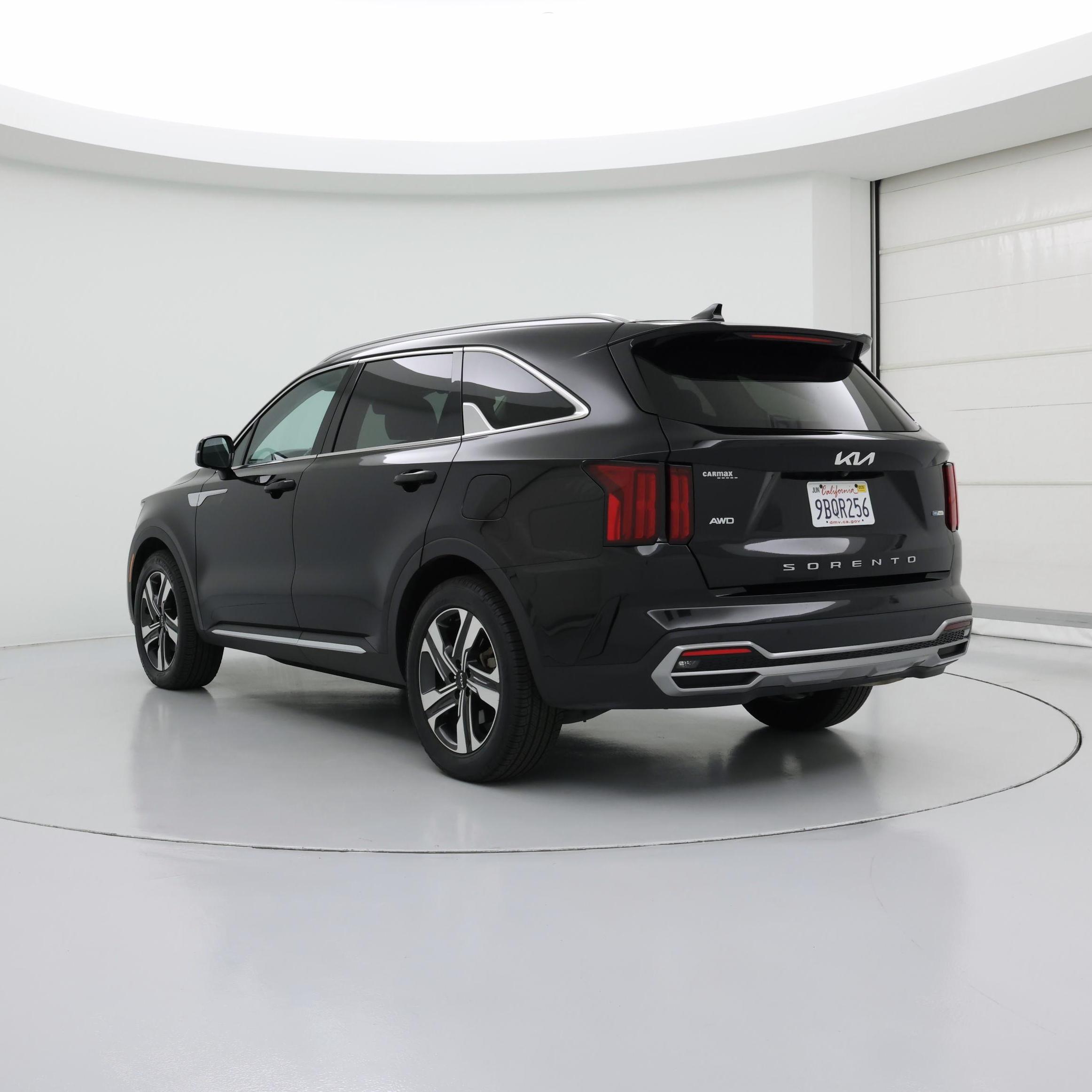 Thumbnail: 2022 Kia Sorento - 2