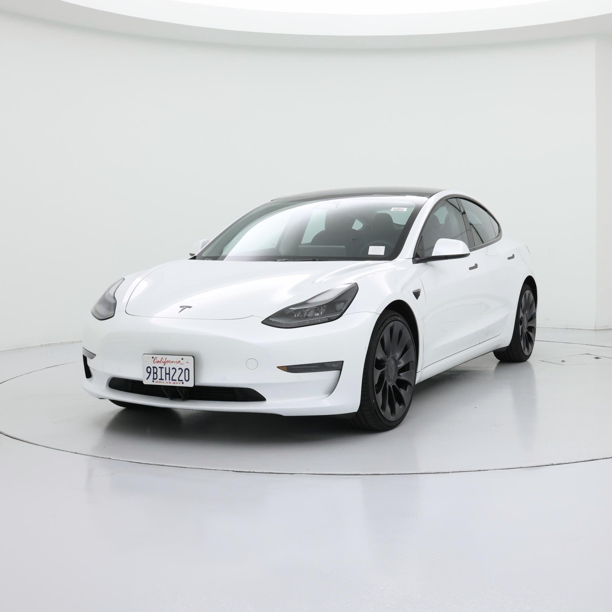 Thumbnail: 2022 Tesla Model 3 - 4
