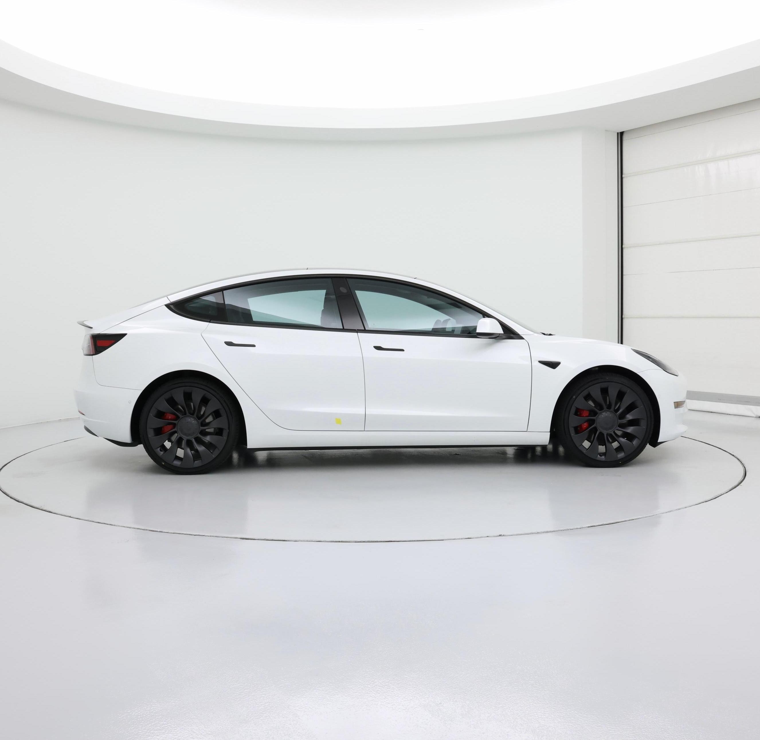 Thumbnail: 2022 Tesla Model 3 - 7