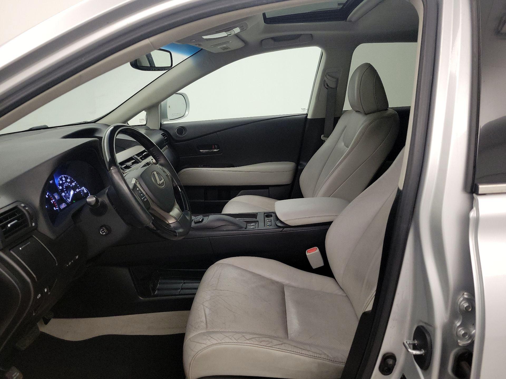 Thumbnail: 2015 Lexus RX - 9