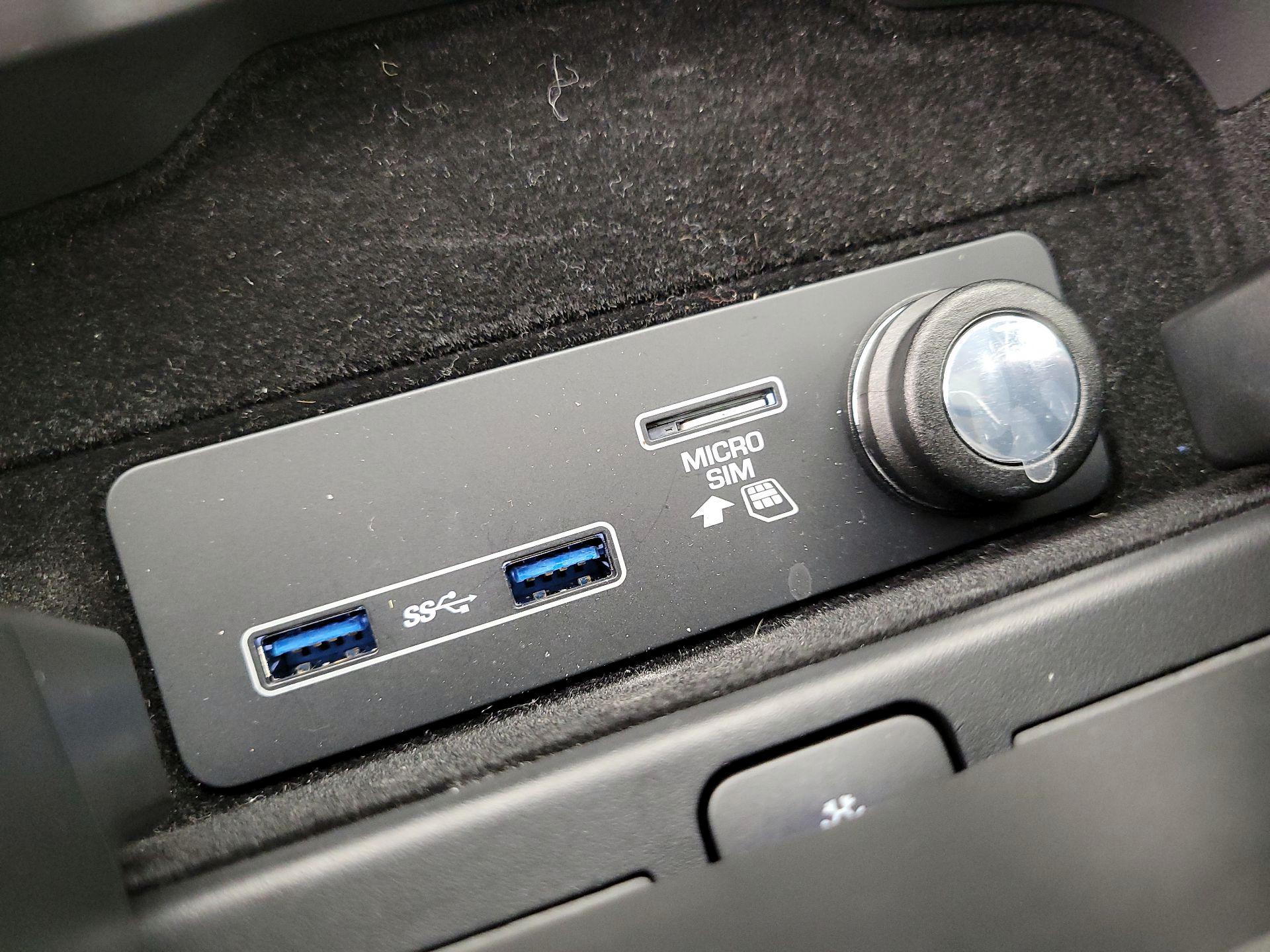 Thumbnail: 2019 Land Rover Range Rover Sport - 19