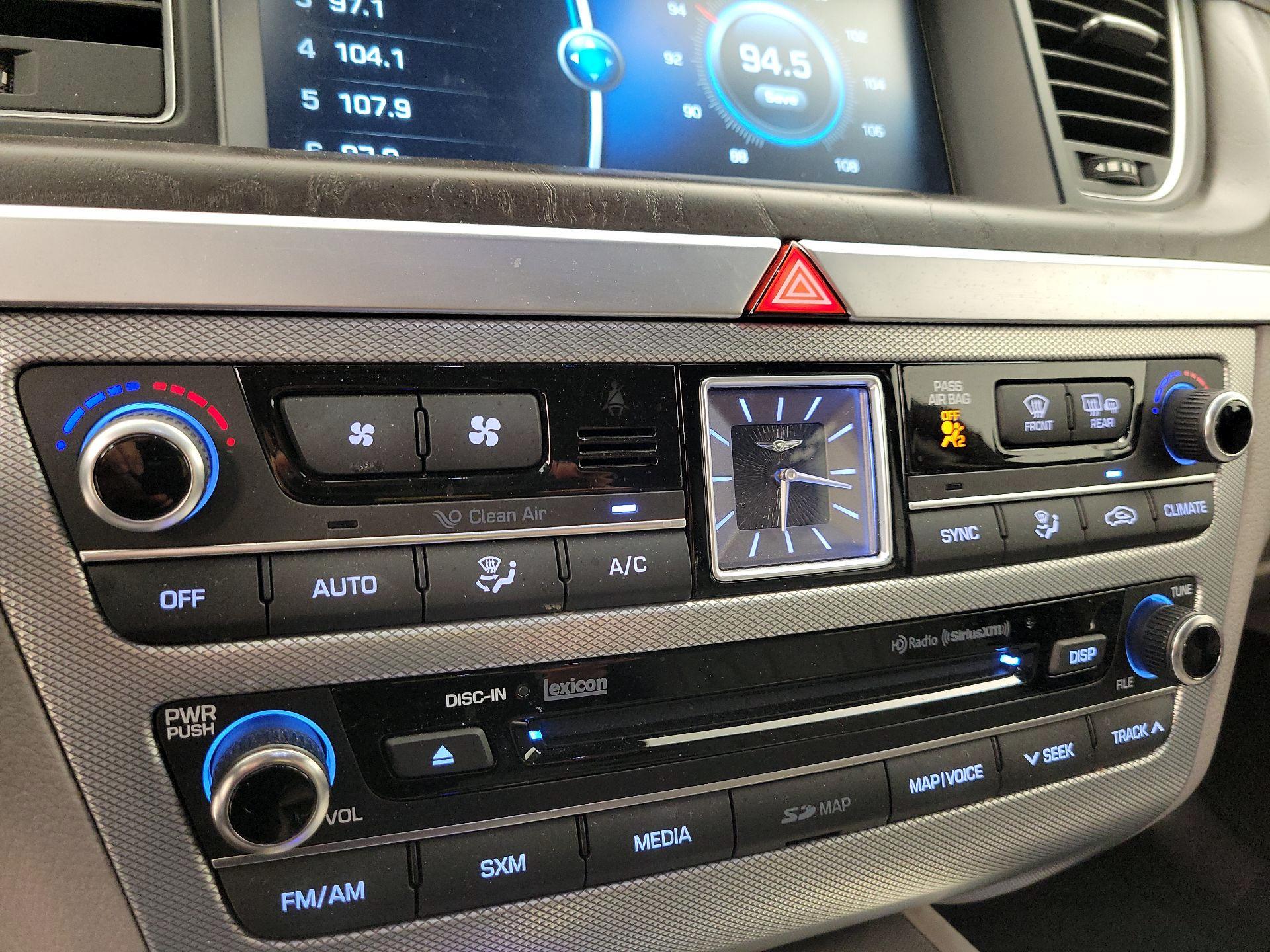 Thumbnail: 2019 Genesis G80 - 17