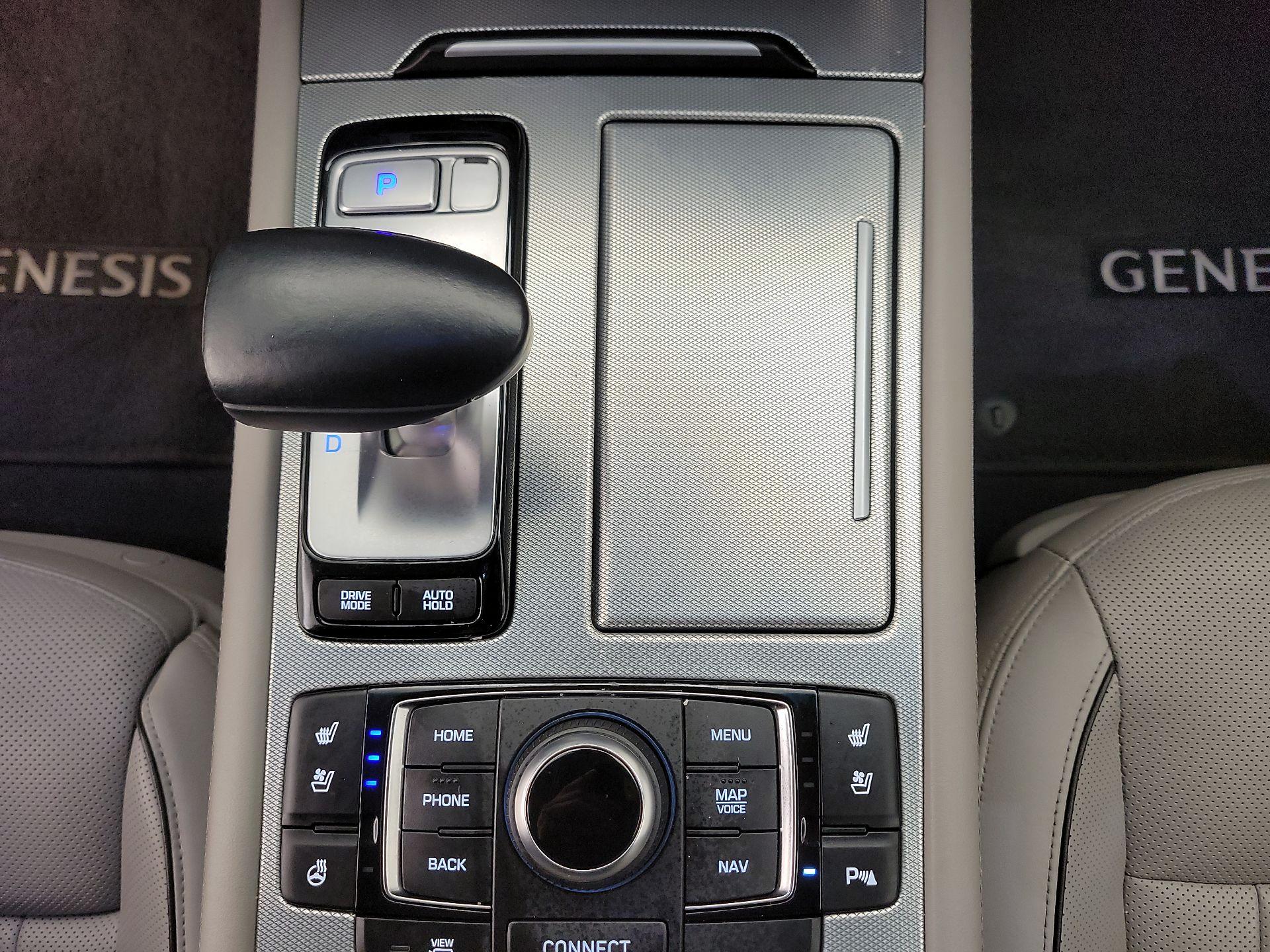 Thumbnail: 2019 Genesis G80 - 18