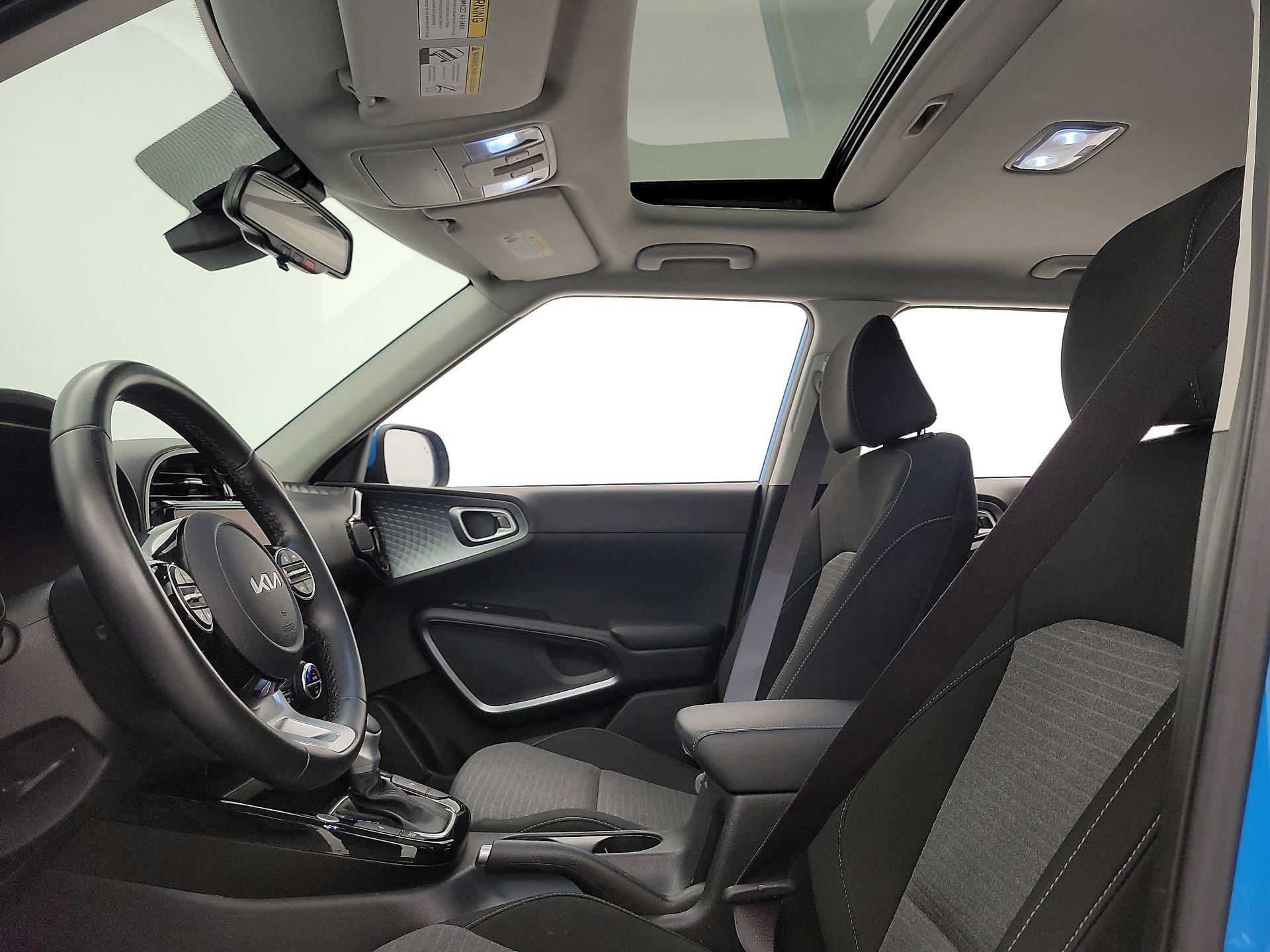 Thumbnail: 2023 Kia Soul - 20