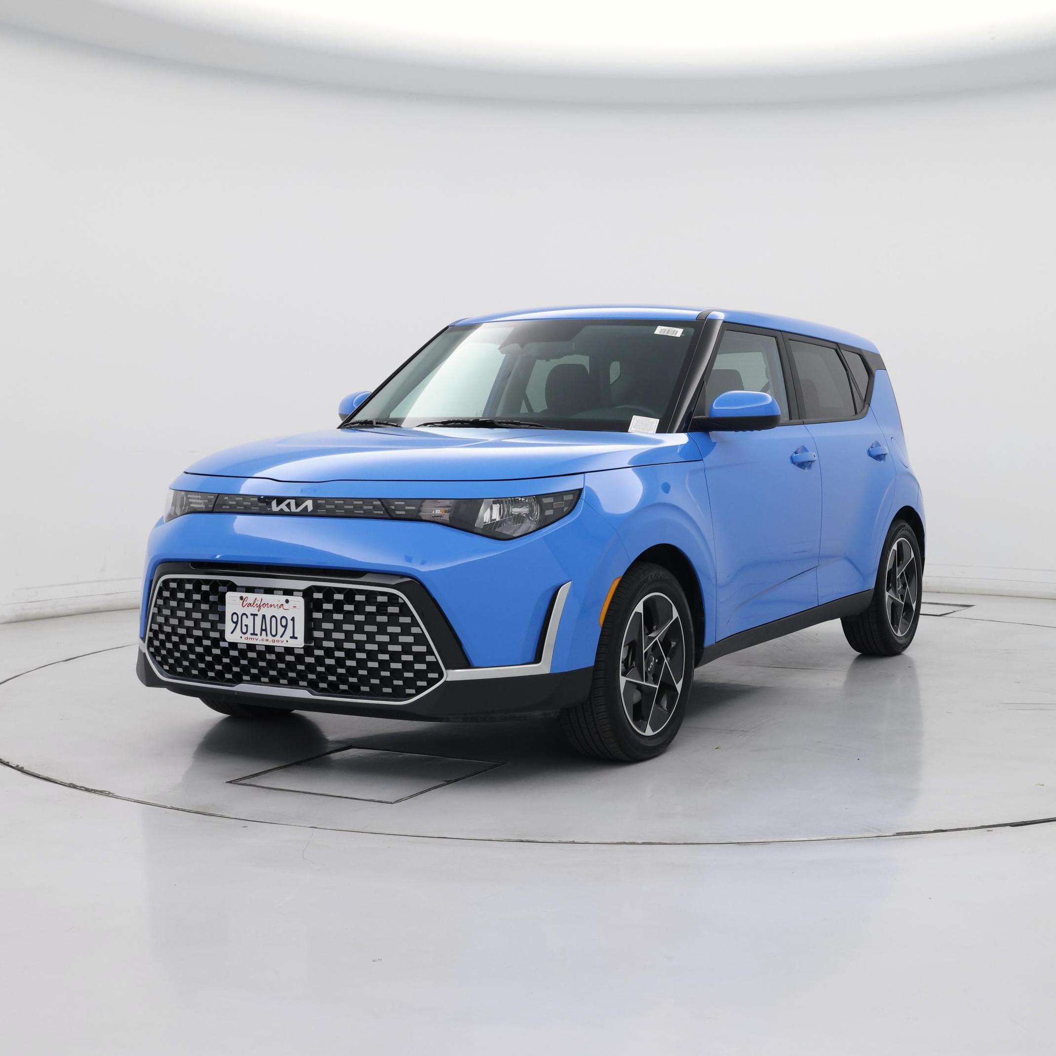 Thumbnail: 2023 Kia Soul - 4