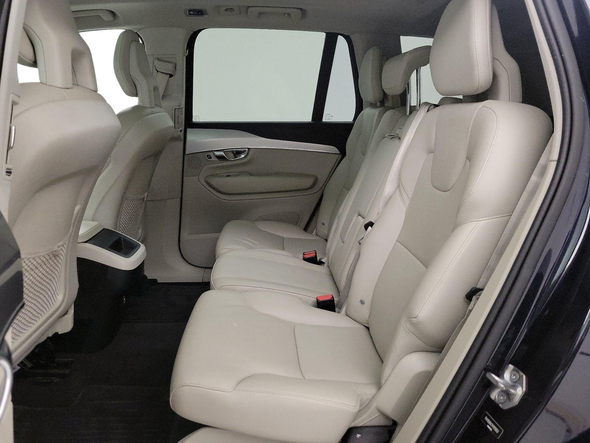 Thumbnail: 2017 Volvo XC90 - 17